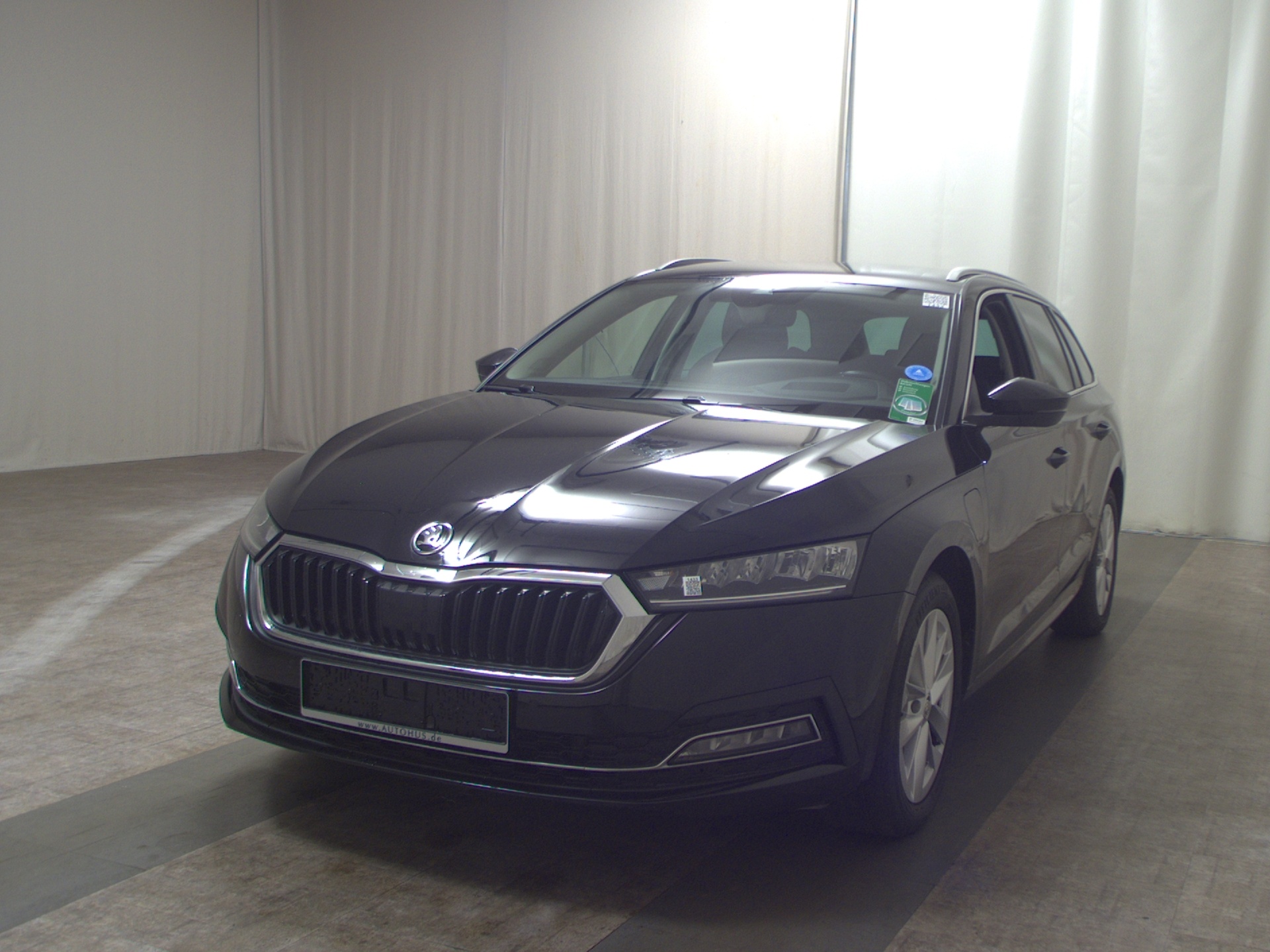 Skoda Octavia Kombi 1.4 TSI Style Navi LED Virtual Leder Massage 2