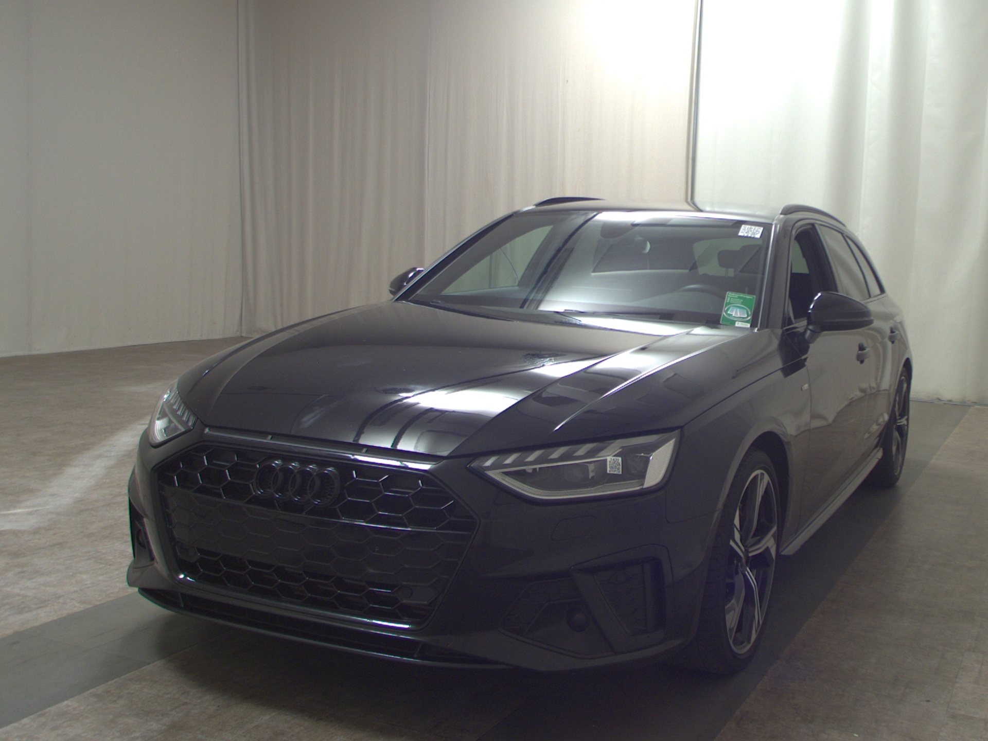 Audi A4 Avant 40 TFSI S-Line Navi vc LED 2