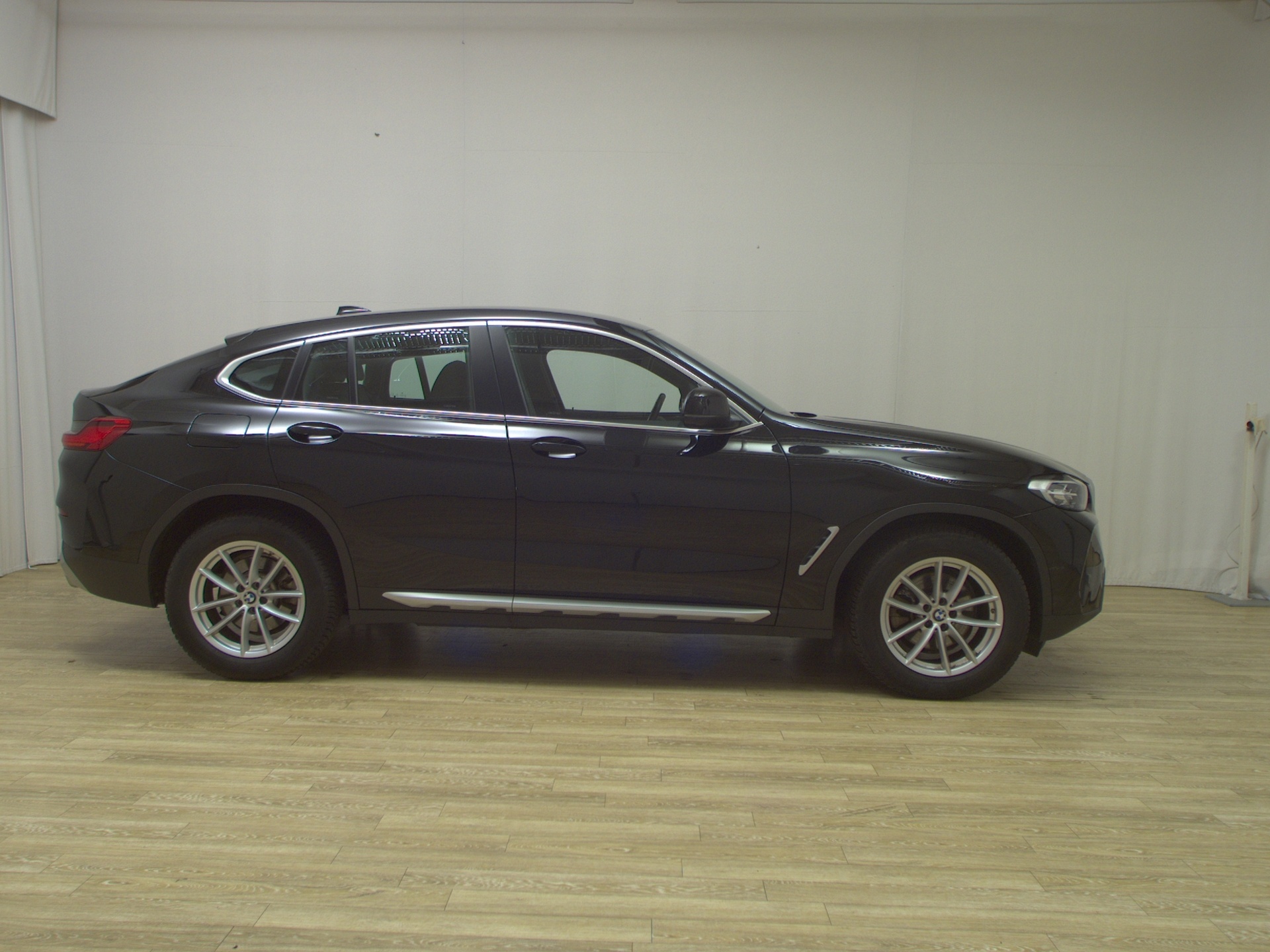BMW X4 xDrive20d X-Line Facelift Navi LED Leder RFK