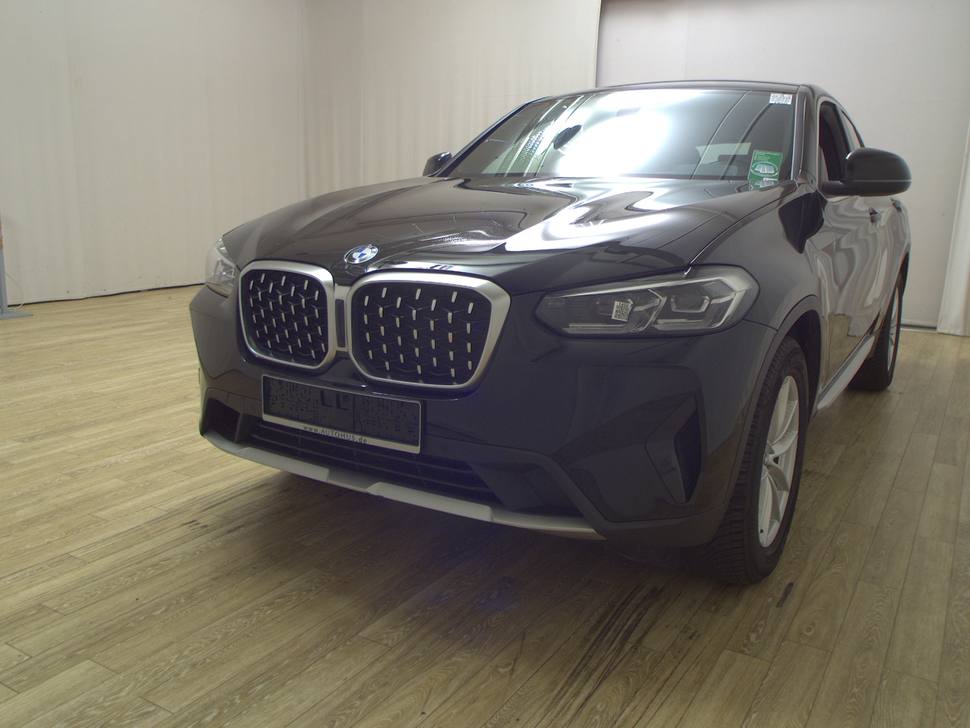 BMW X4 xDrive20d X-Line Facelift Navi LED Leder RFK 2