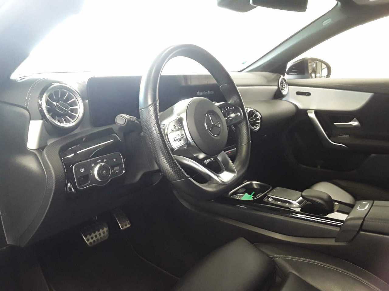 Mercedes-Benz CLA 250 Shooting Brake e LEDER NAVI LED PANO SHZ 6