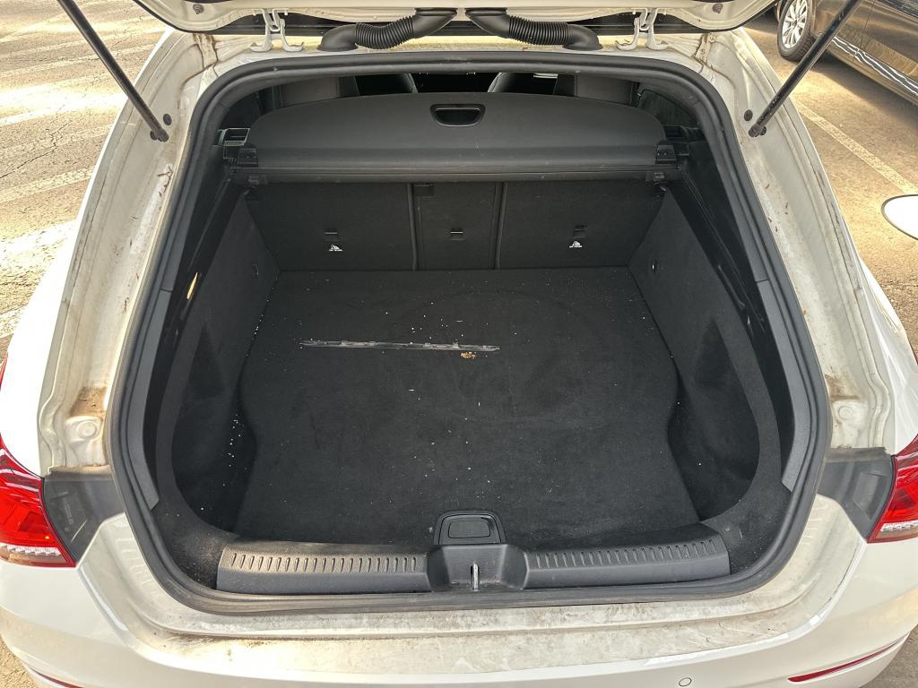 Mercedes-Benz CLA 250 Shooting Brake e AMG-Line T-LEDER NAVI LED SHZ HUD 12