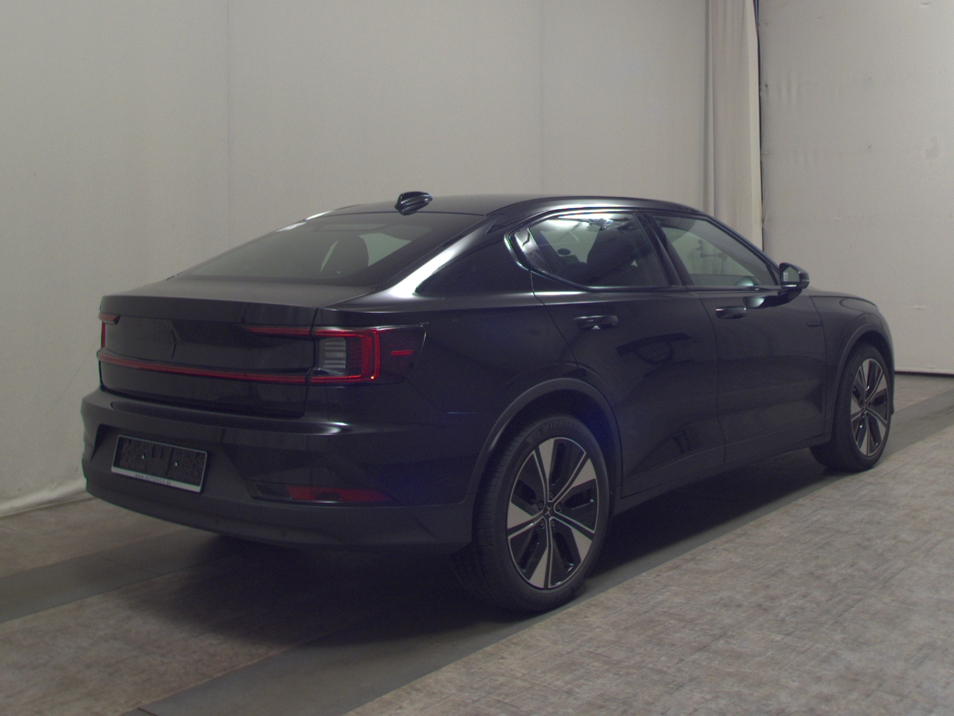 Polestar 2 Navi LED 4