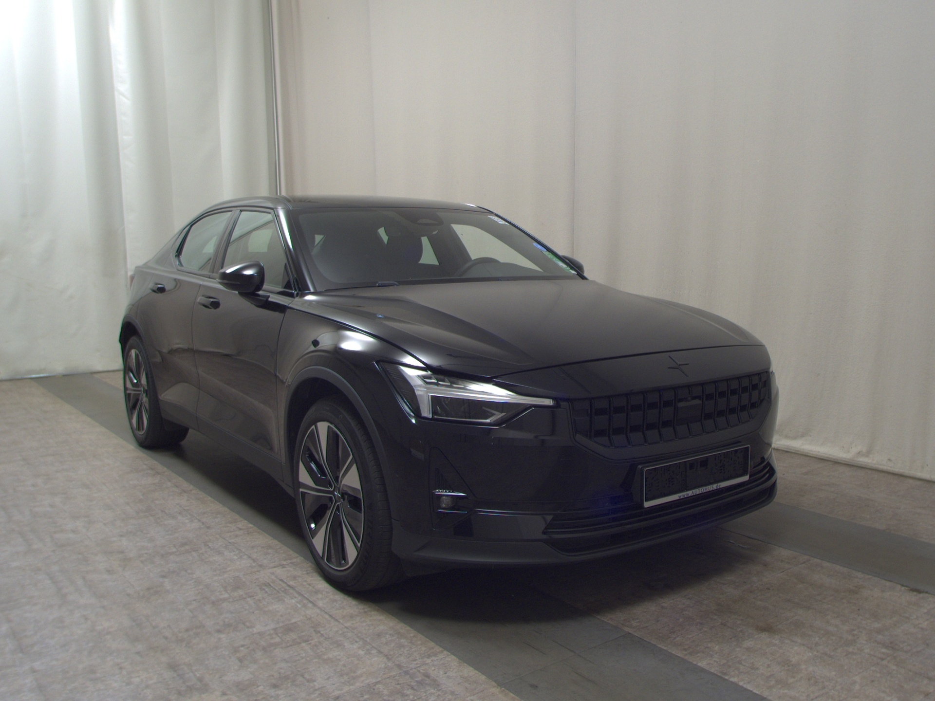 Polestar 2 Navi LED 3