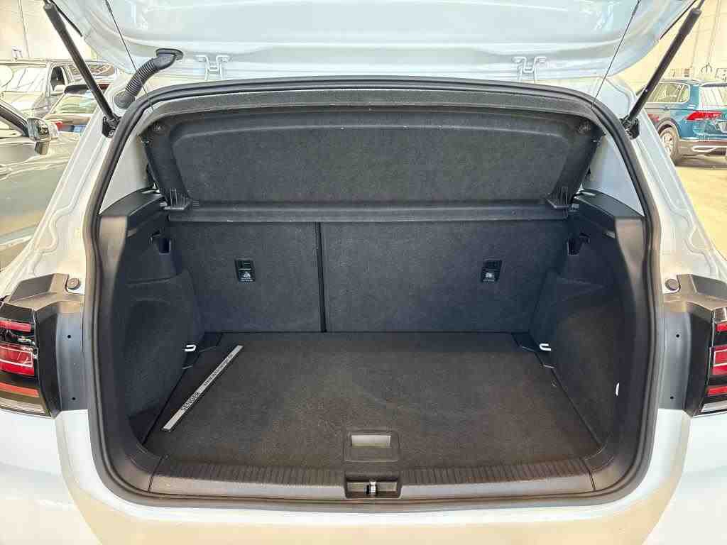 Volkswagen T-Cross 1.0 TSI Life KLIMA LED RADIO MFL PDC 11