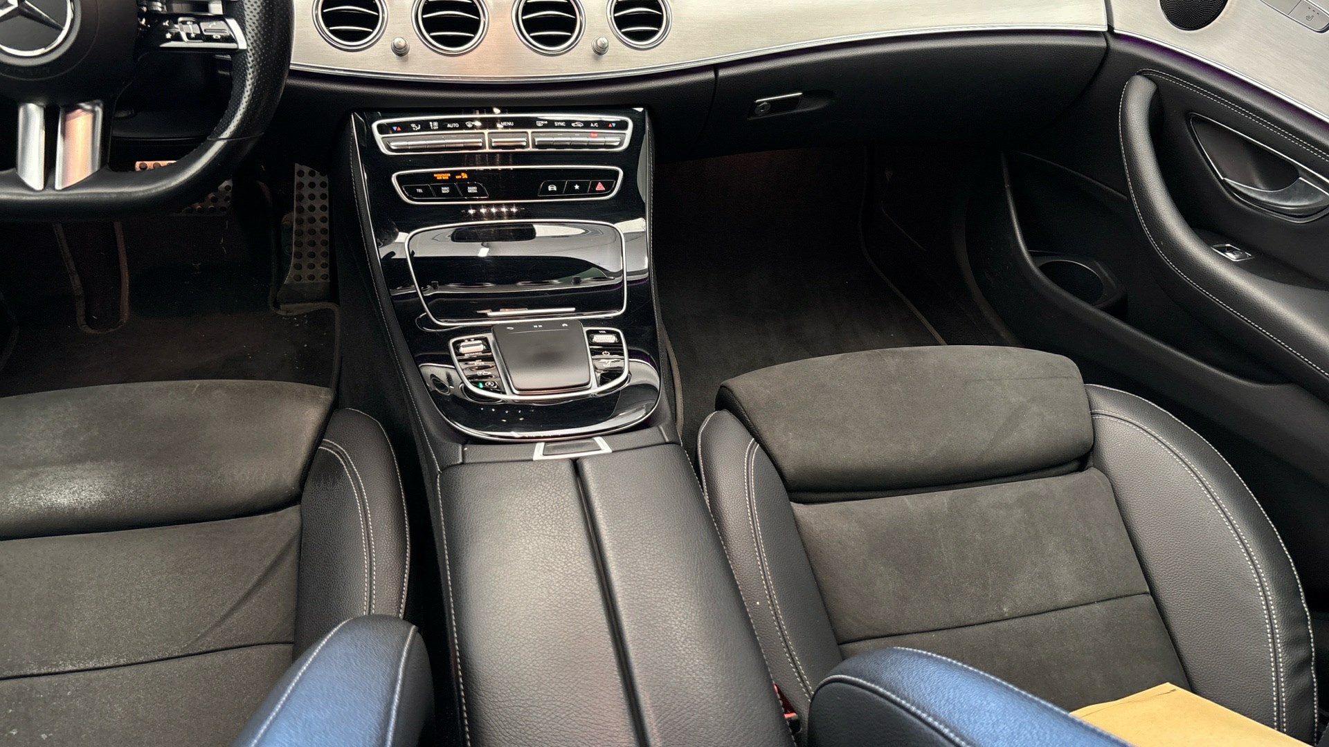 Mercedes-Benz E 220 d AMG-Line Navi LED Widescreen 7