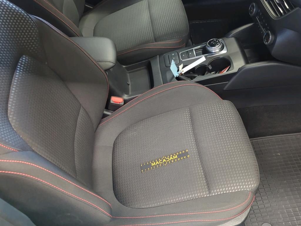Ford Focus Turnier 1.5 EB ST-Line NAVI LED SHZ PDC 7