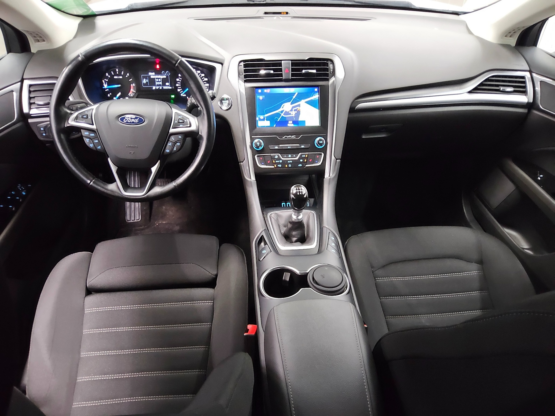 Ford Mondeo Turnier 2.0 EB Trend Navi Shz PDC AHK 5