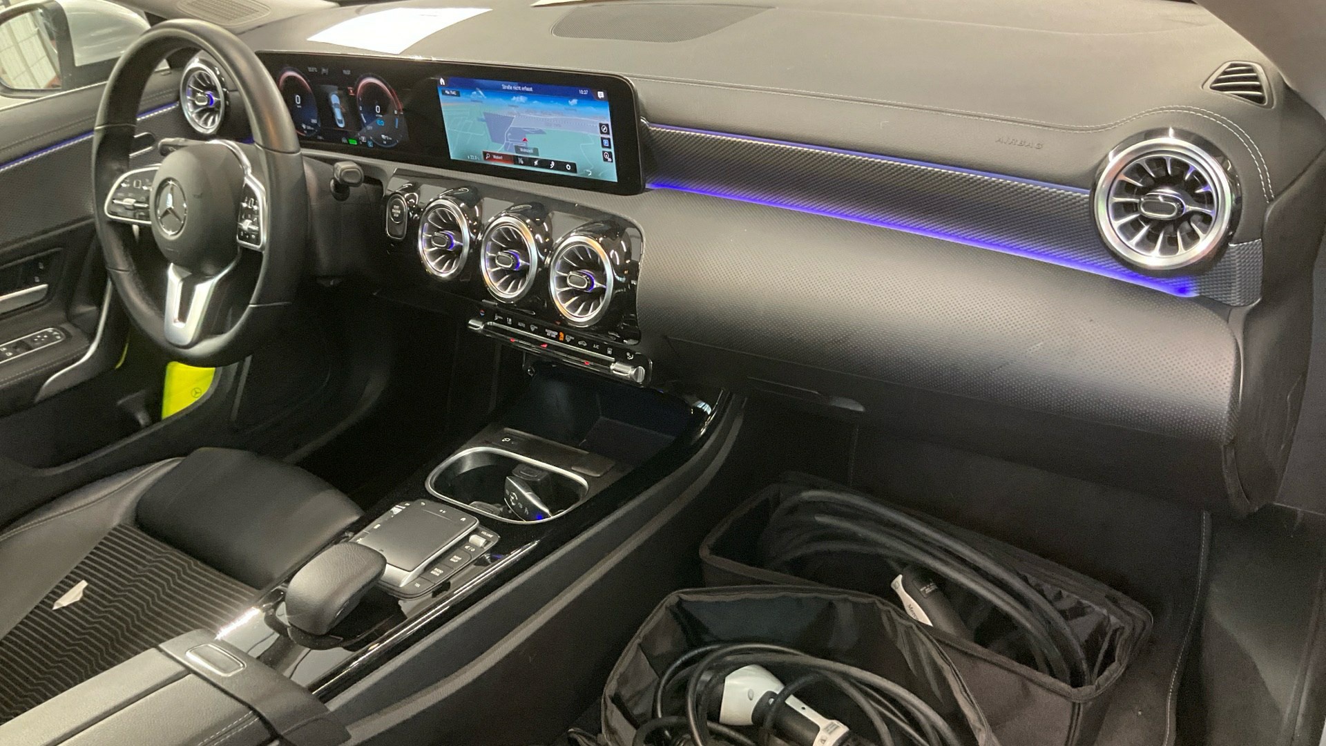 Mercedes-Benz CLA 250 e Progressive Navi MB-LED Pano 6