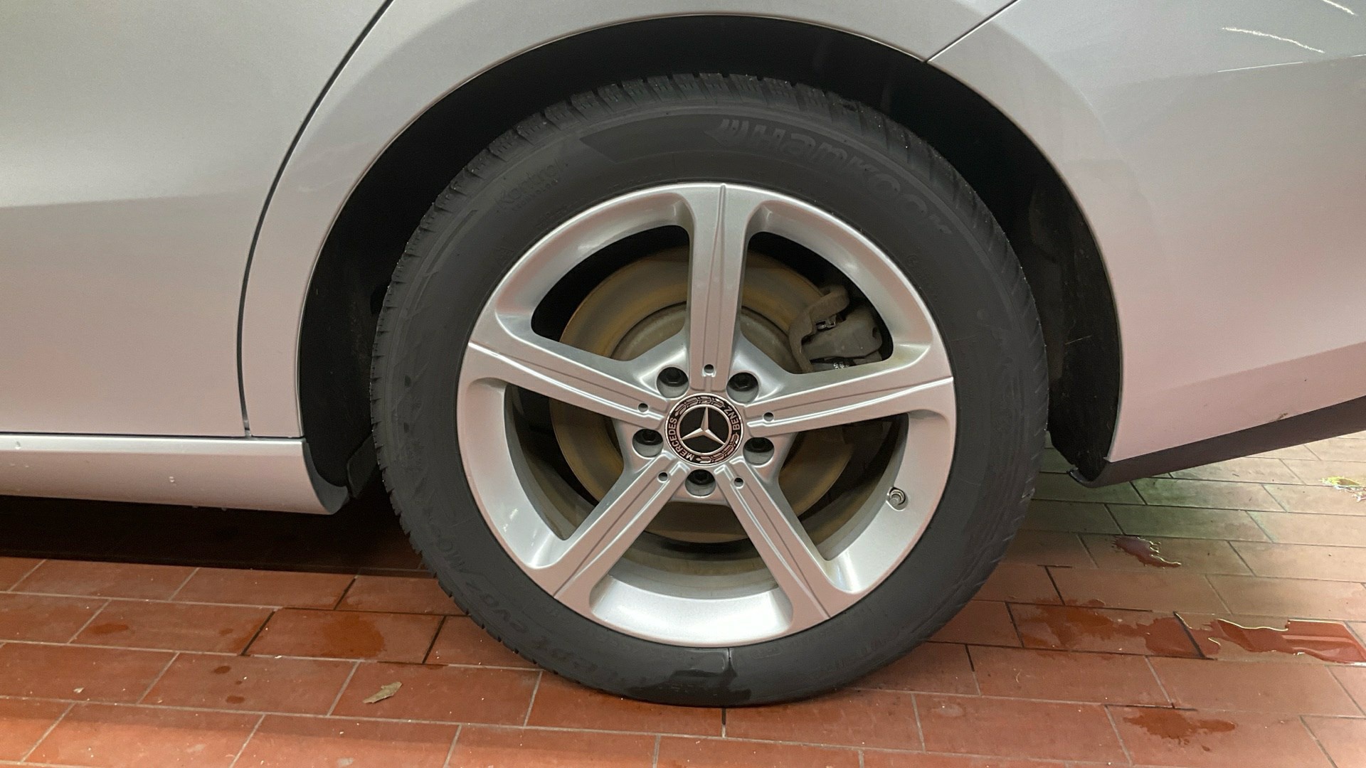 Mercedes-Benz CLA 250 e Progressive Navi MB-LED Pano 12