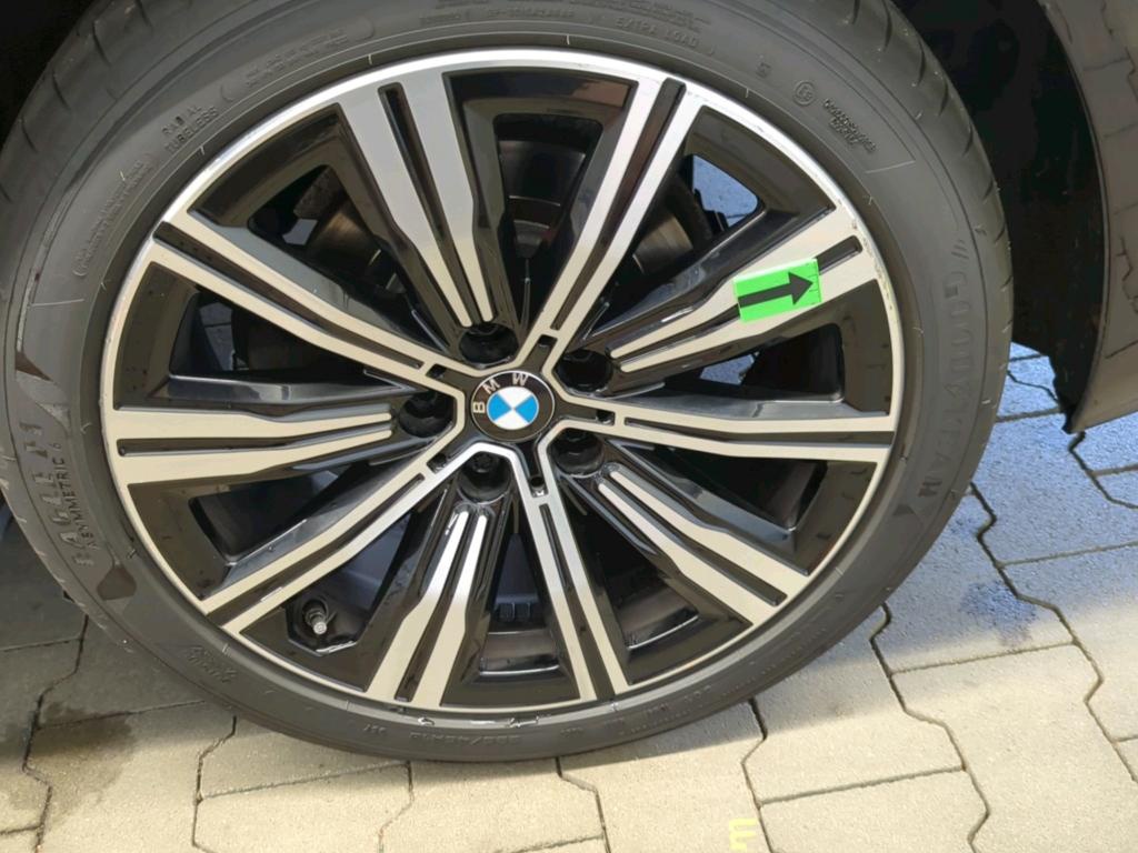 BMW 320dA xDr Sport-Line NAVI LED LEDER SHZ PDC 12