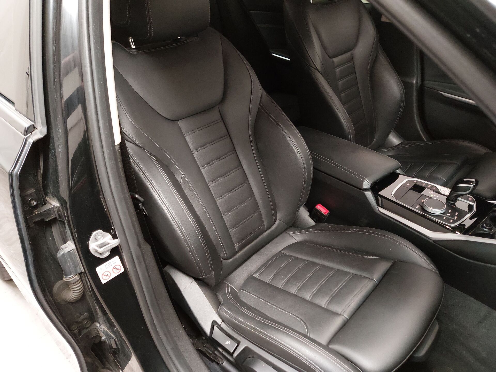 BMW 320d xDr Sport-Line LEDER NAVI LC PRO LED 11
