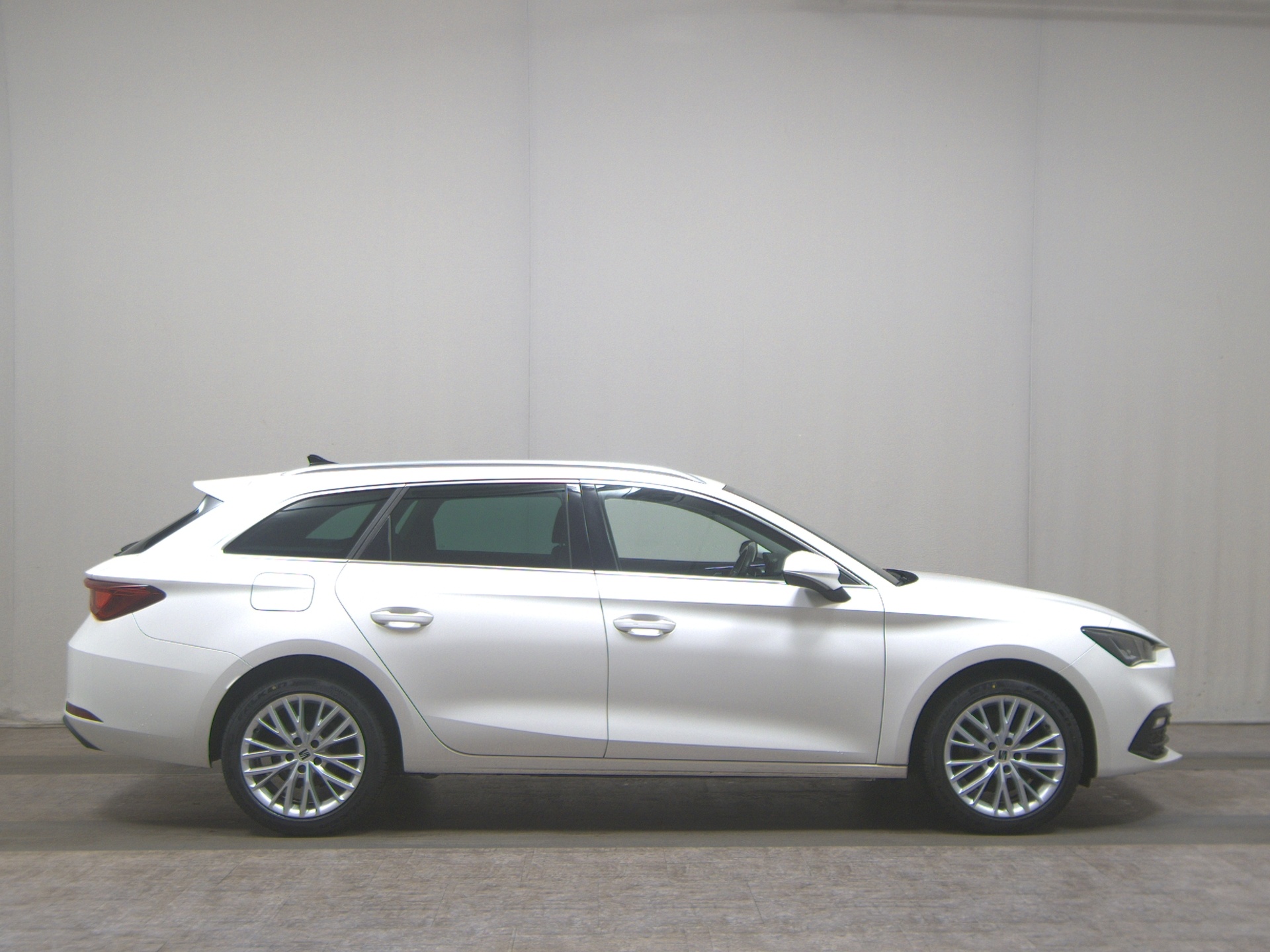 Seat Leon Sportstourer 2.0 TDI Xcellence Navi LED vc