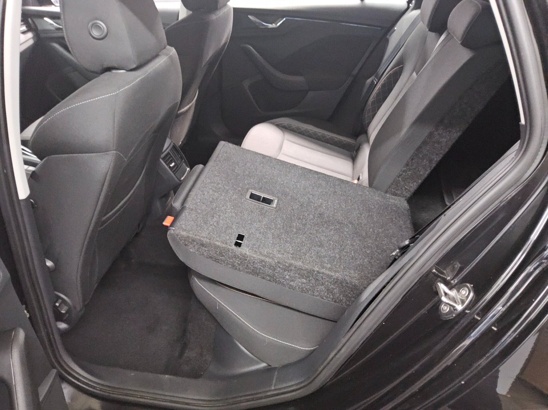 Skoda Scala 1.6 TDI Ambition LED Shz 12