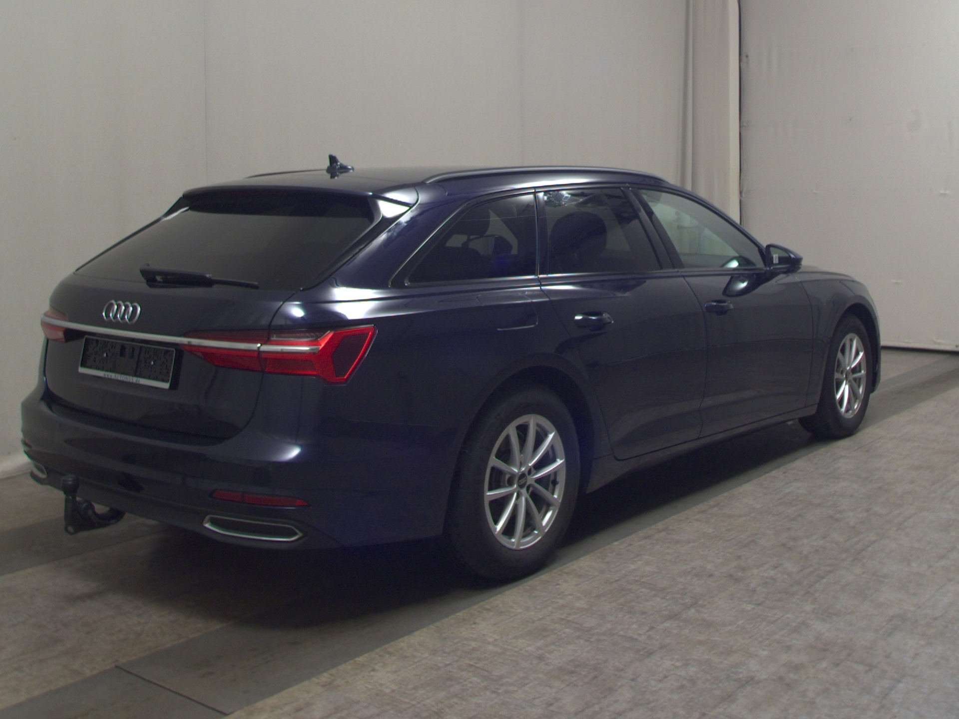 Audi A6 Avant 40 TDI Navi LED PDC AHK RFK ACC 4