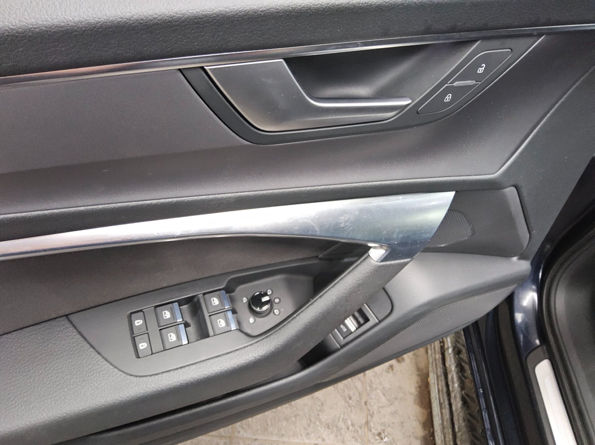 Audi A6 Avant 40 TDI Navi LED PDC AHK RFK ACC 9