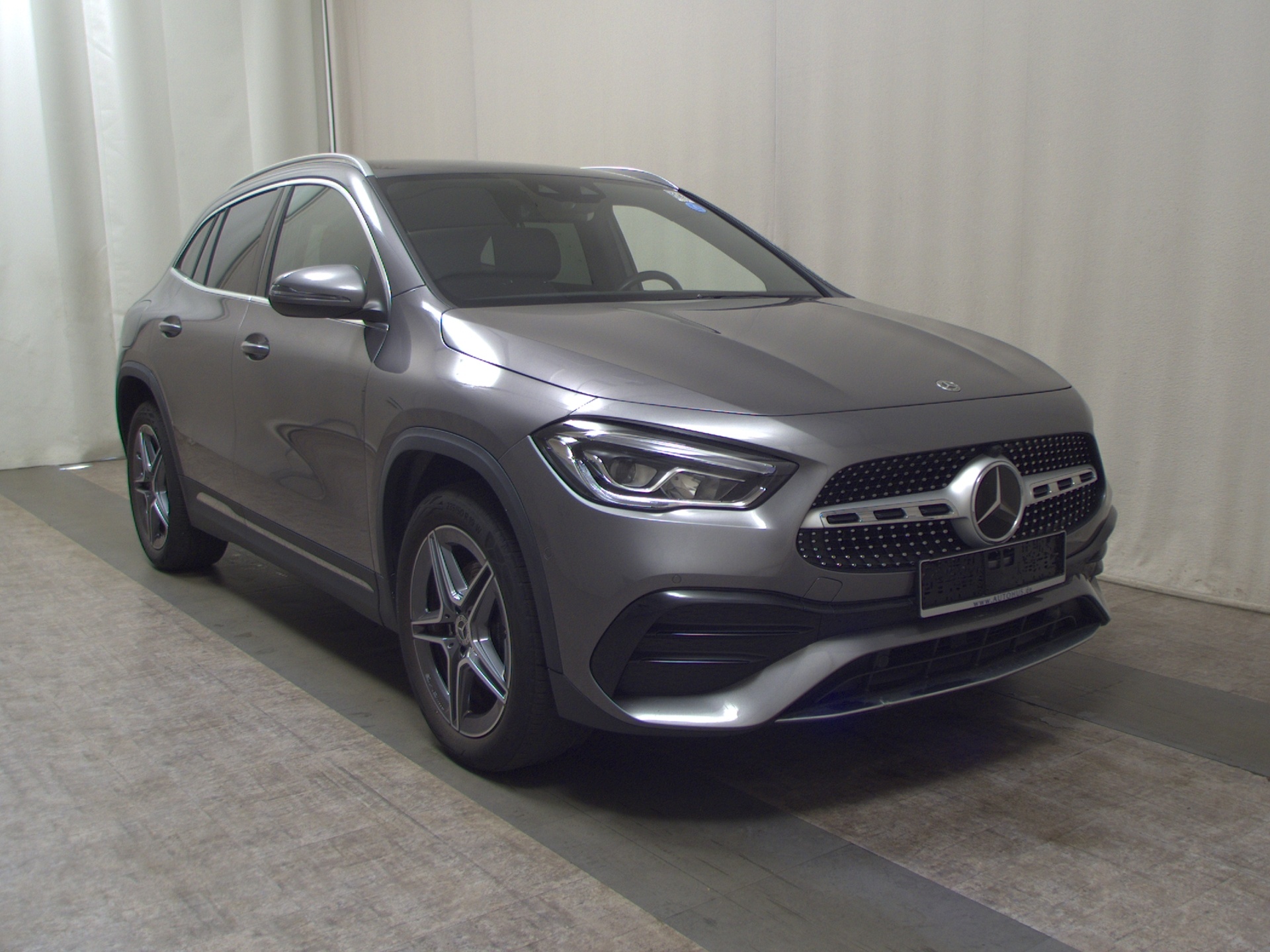 Mercedes-Benz 250 e AMG-Line NAVI SPORTSITZE KLIMAAUT LED RADIO 3