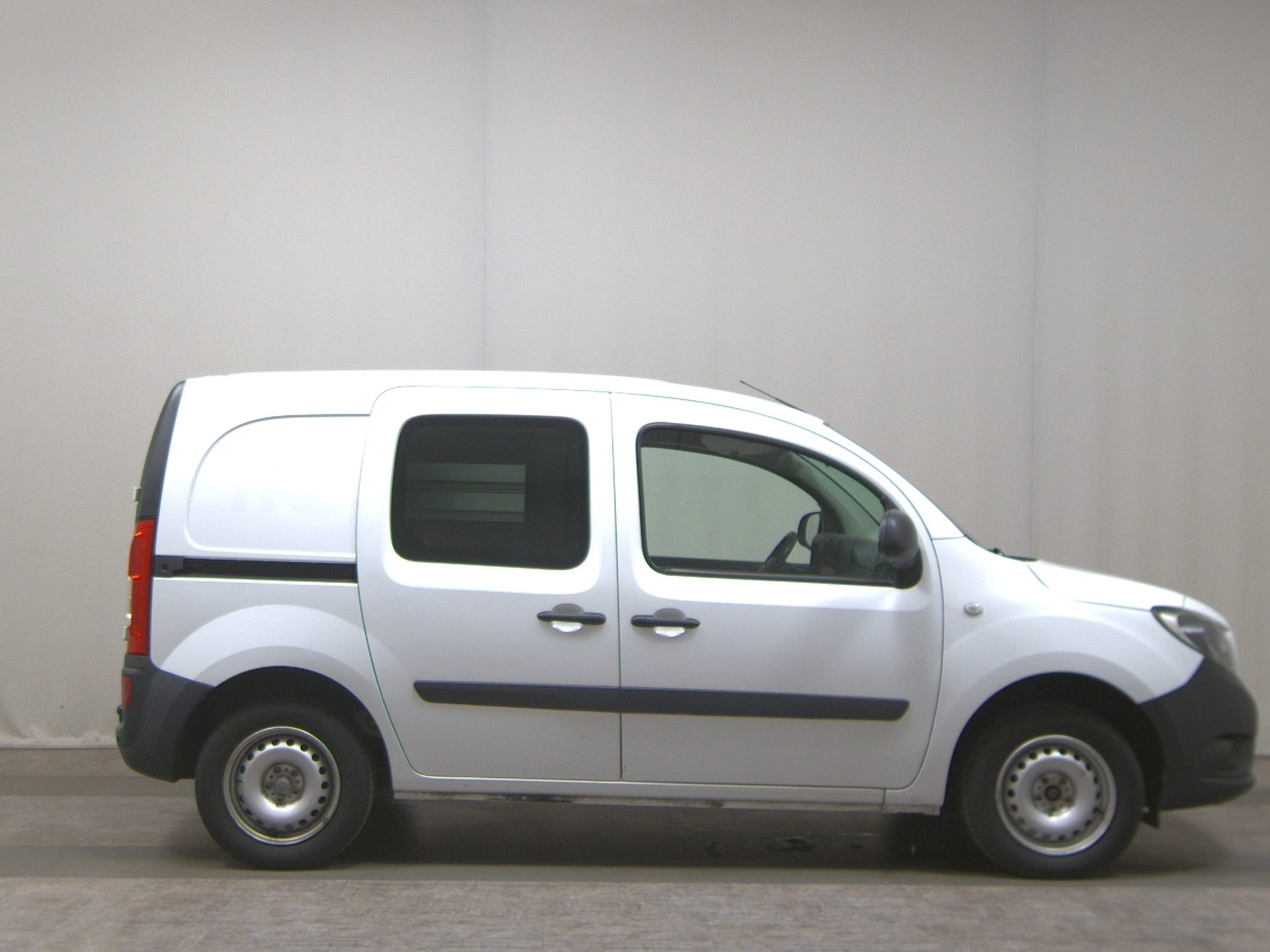Mercedes-Benz Citan CDI Kasten PDC AHK Klima Regale