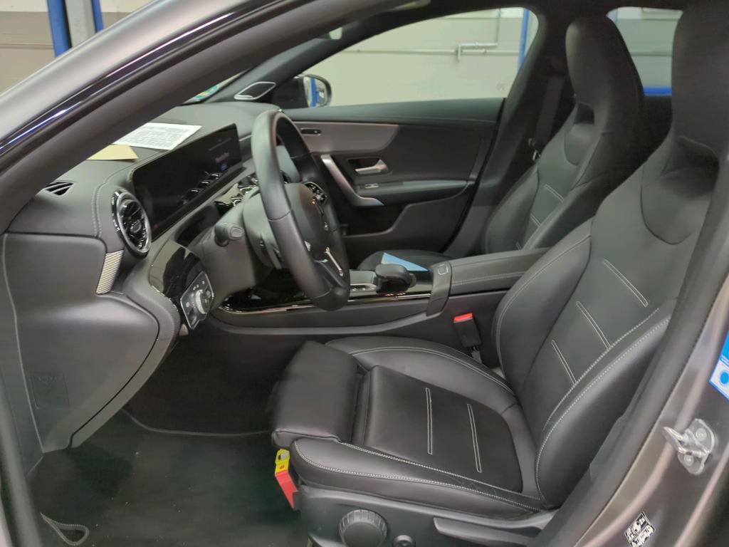 Mercedes-Benz CLA 200 SB 4M Progressive Night Leder Navi LED 5