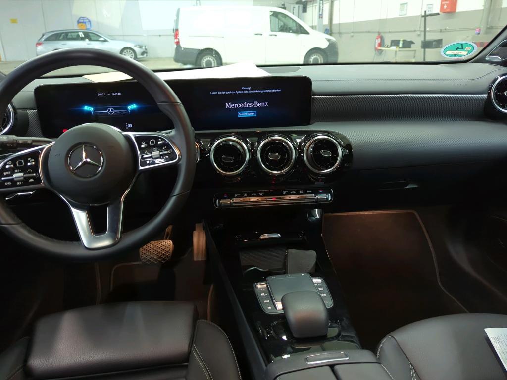 Mercedes-Benz CLA 200 SB 4M Progressive Night Leder Navi LED 6