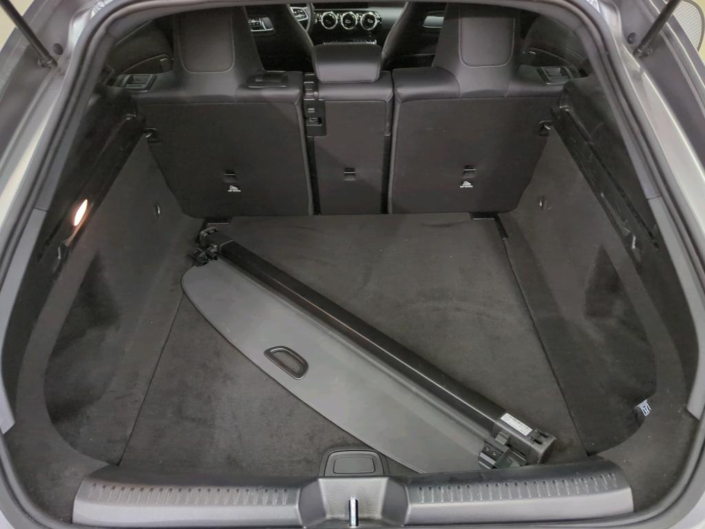 Mercedes-Benz CLA 200 SB 4M Progressive Night Leder Navi LED 10