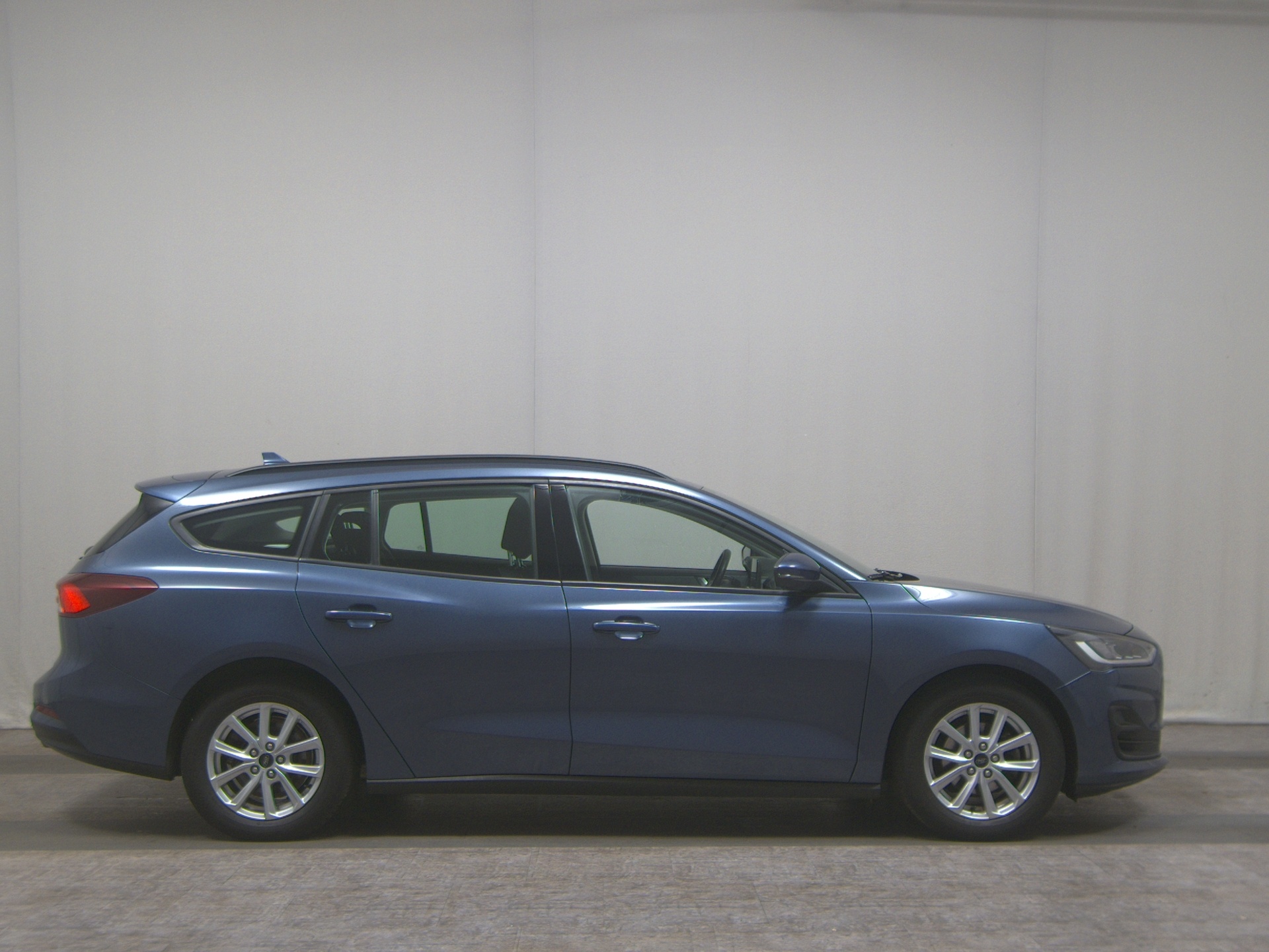 Ford Focus Turnier 1.5 EB Cool&Connect Navi LED PDC