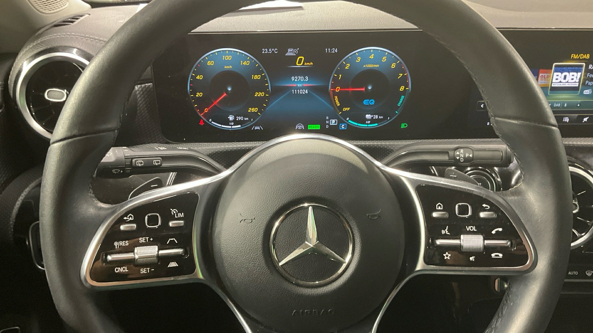 Mercedes-Benz CLA 250 Shooting Brake e Progressive NAVI LED SHZ HUD PDC 7