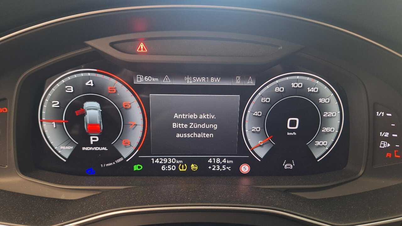 Audi A6 Avant 55 TFSI Qu. S-Line NAVI KLIMAAUT LED SPORTSITZE SHZ 7
