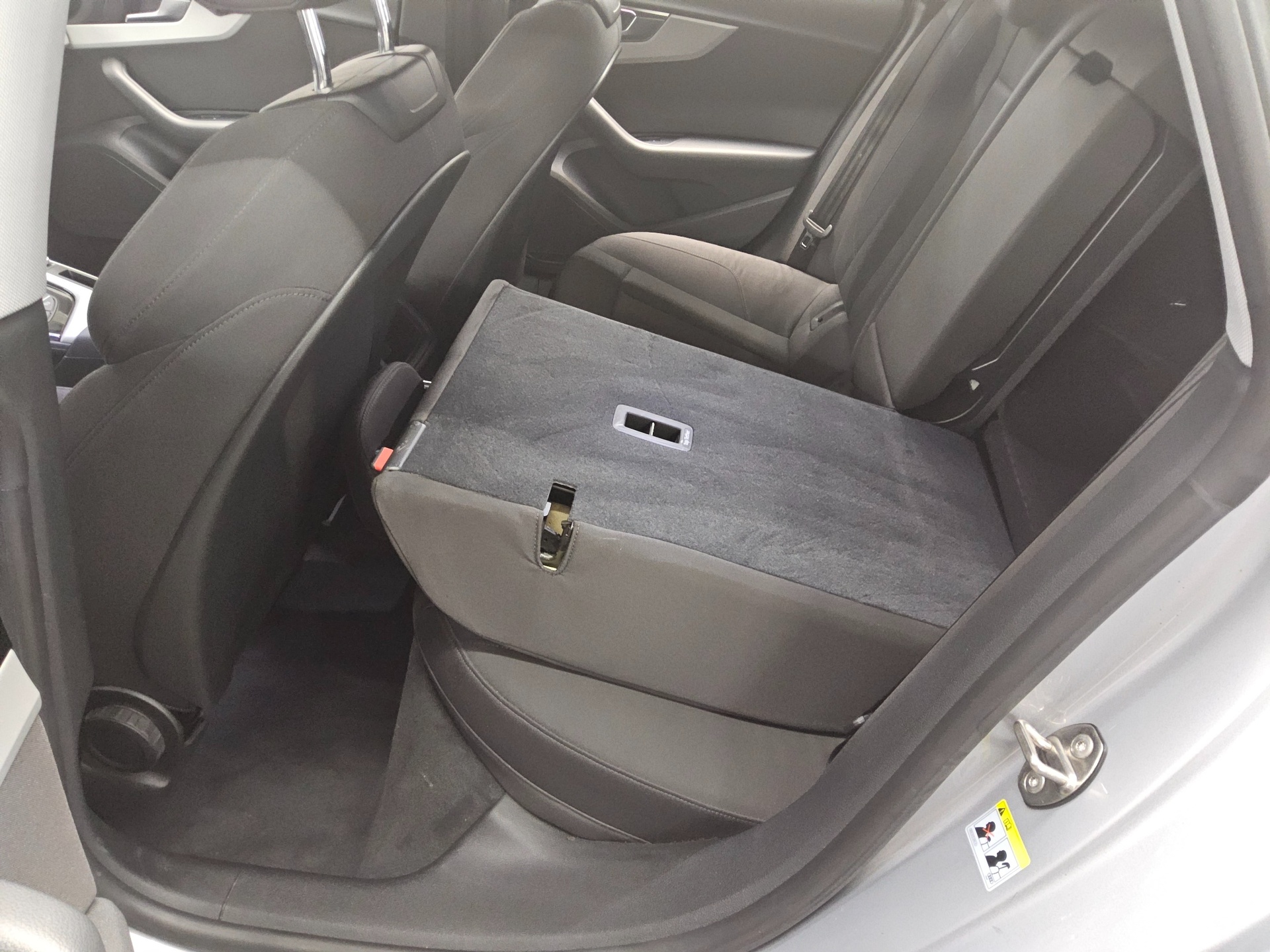 Audi A5 Sportback 40 TFSI Navi LED Kamera ACC Sports. 13