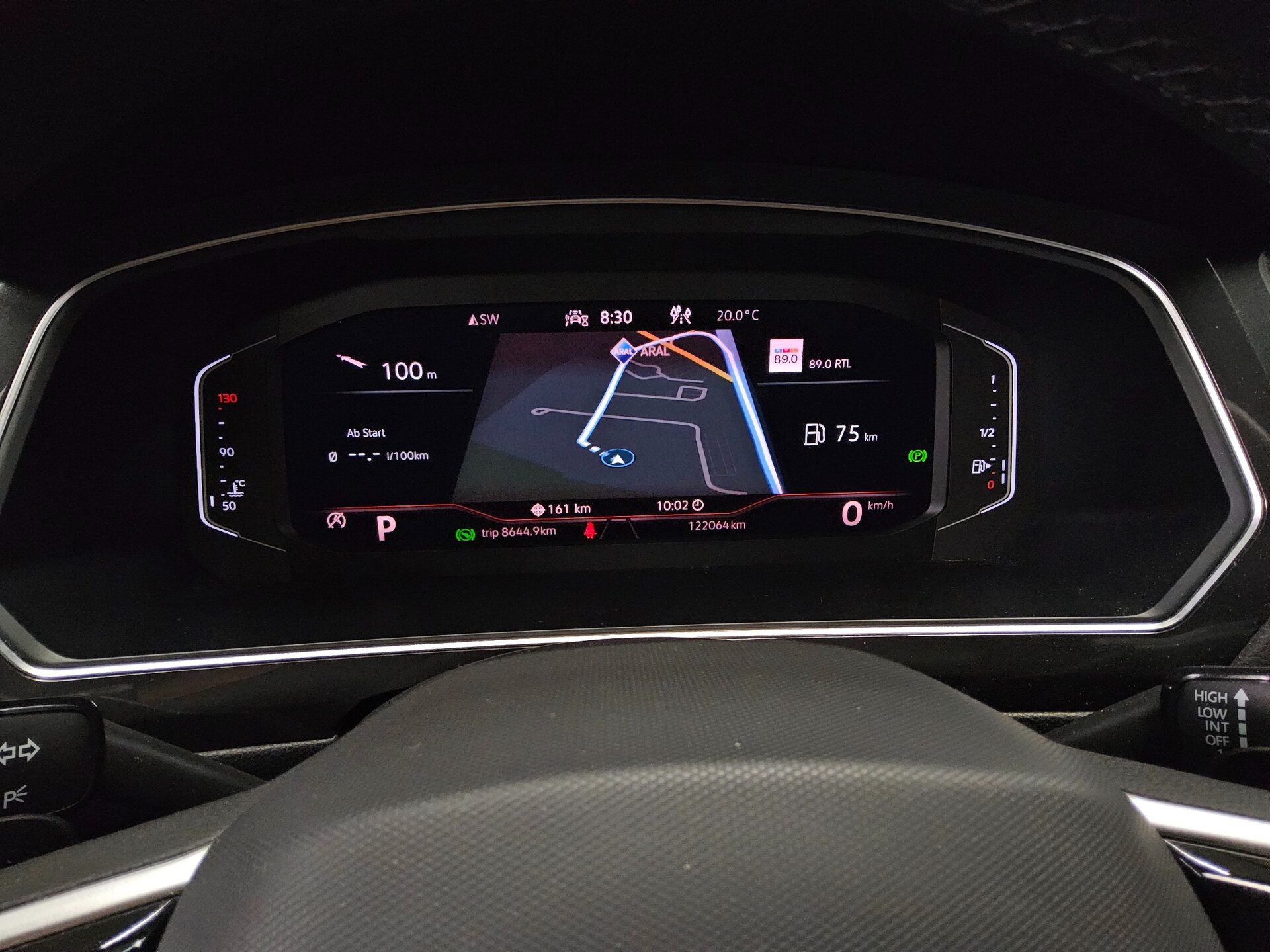 Volkswagen Tiguan Allspace 2.0 TSI 4M R-Line 7-Sitze Navi Matrix 8