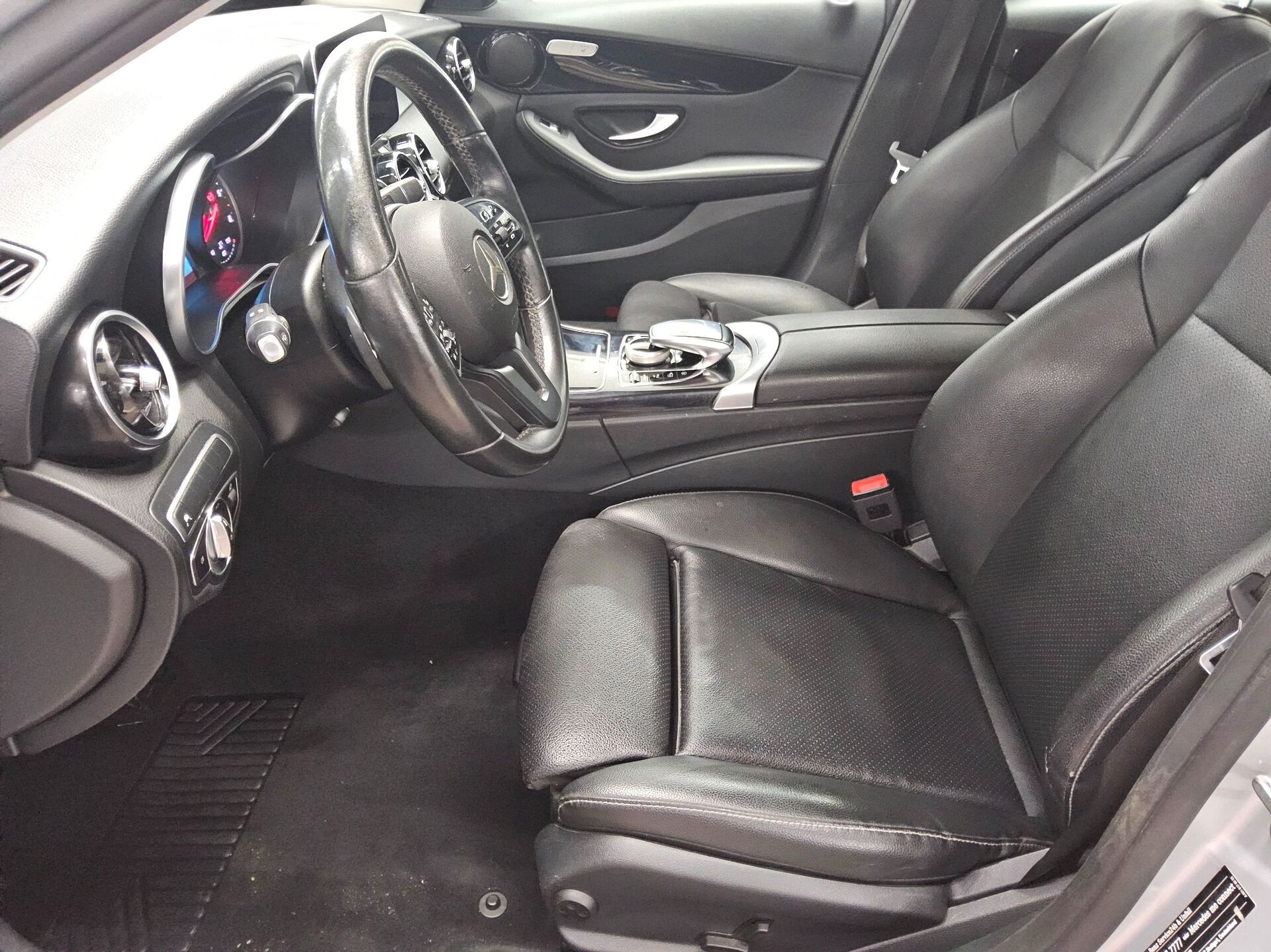 Mercedes-Benz C 200 T d Leder Navi LED RfK AHK Shz Distronic+ 8