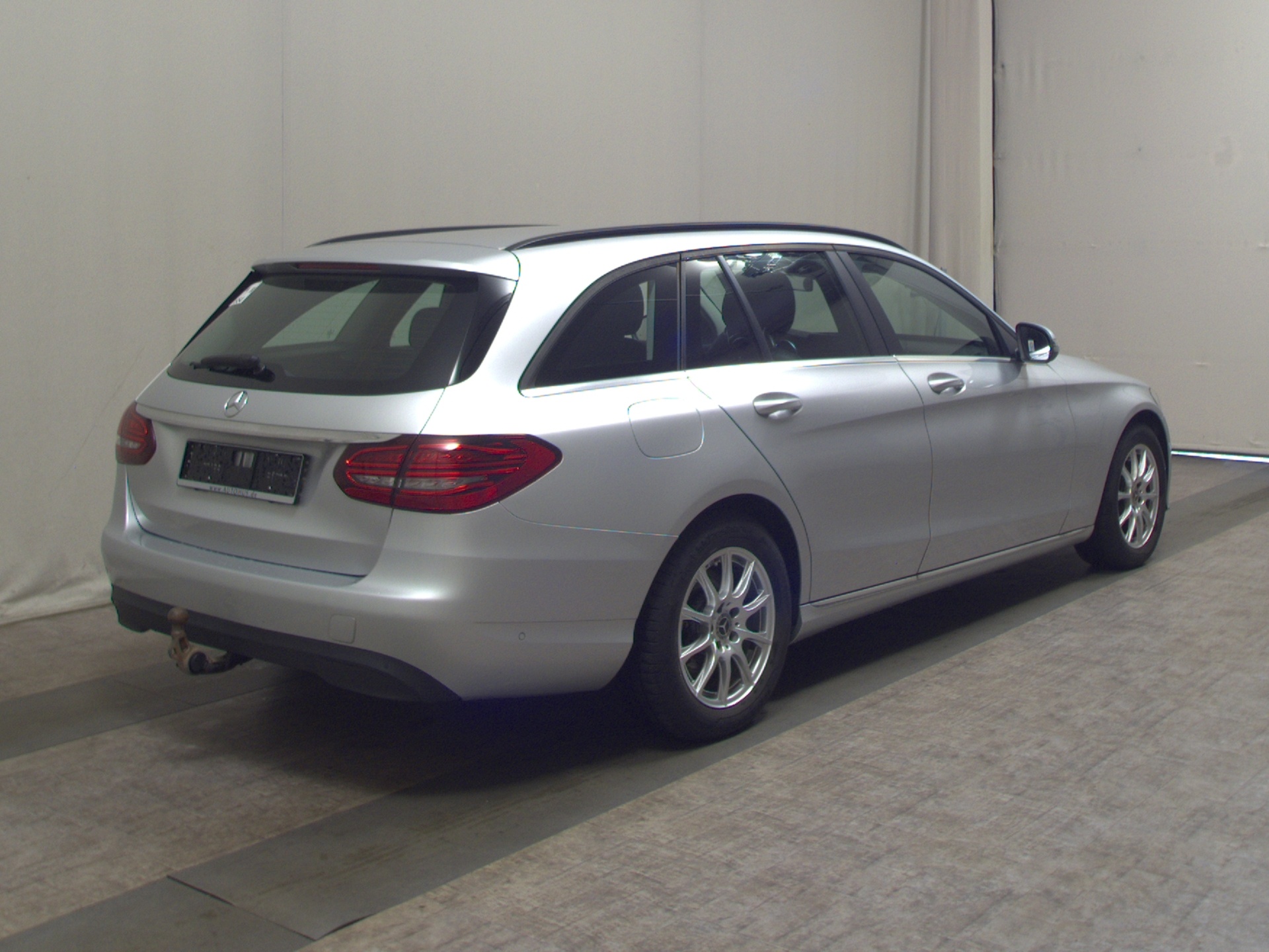 Mercedes-Benz C 200 T d Leder Navi LED RfK AHK Shz Distronic+ 4