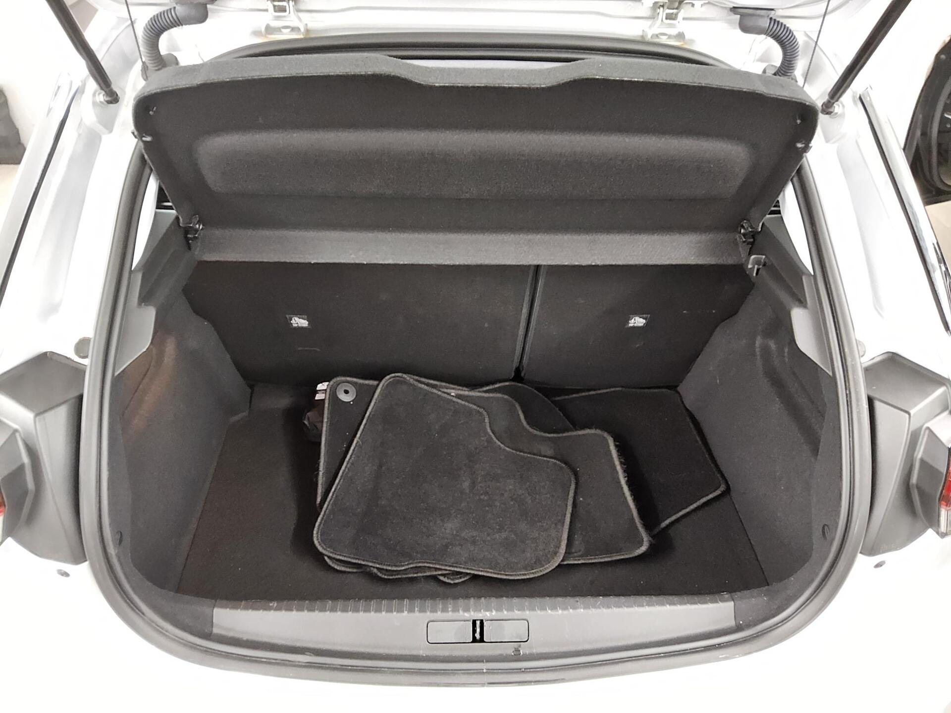 Opel Corsa 1.2 Turbo Elegance Navi LED PDC T-Leder 12