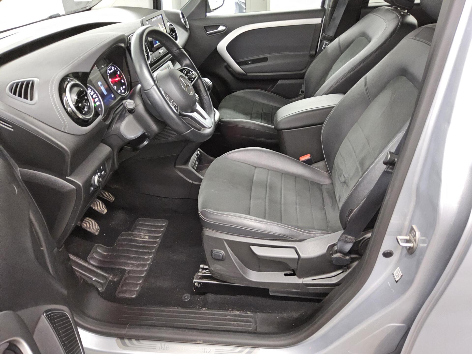 Mercedes-Benz T 180 Progressive T-Leder Navi LED RFK 8