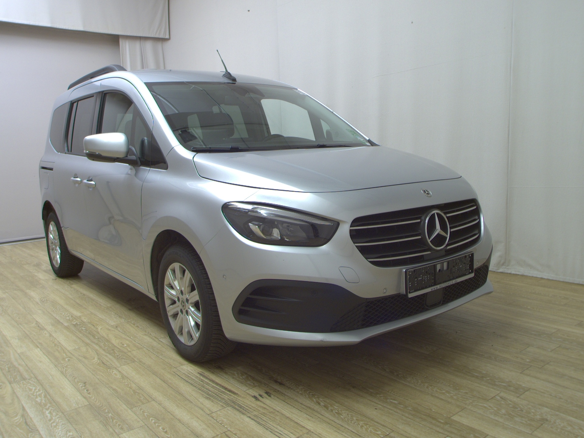 Mercedes-Benz T 180 Progressive T-Leder Navi LED RFK 3