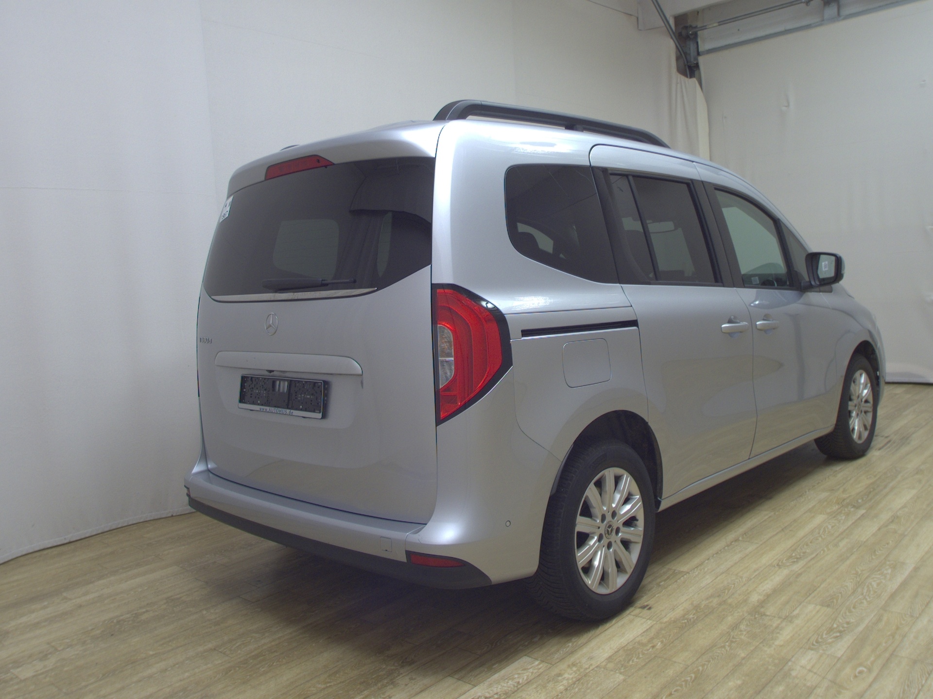 Mercedes-Benz T 180 Progressive T-Leder Navi LED RFK 4