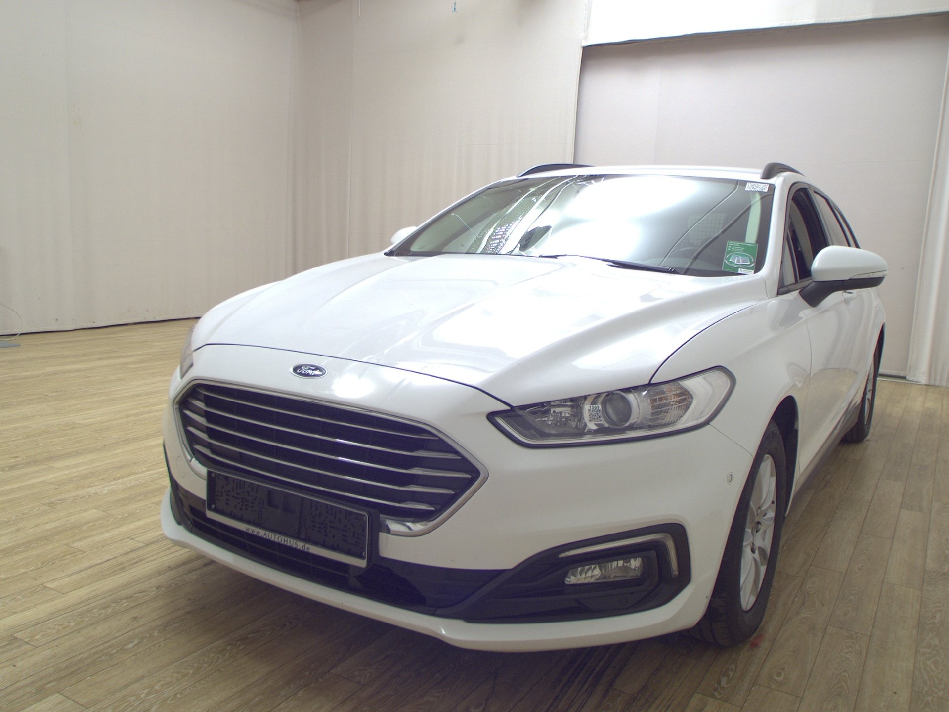 Ford Mondeo Turnier 2.0 EB Trend Navi RFK 4xShz PDC 2
