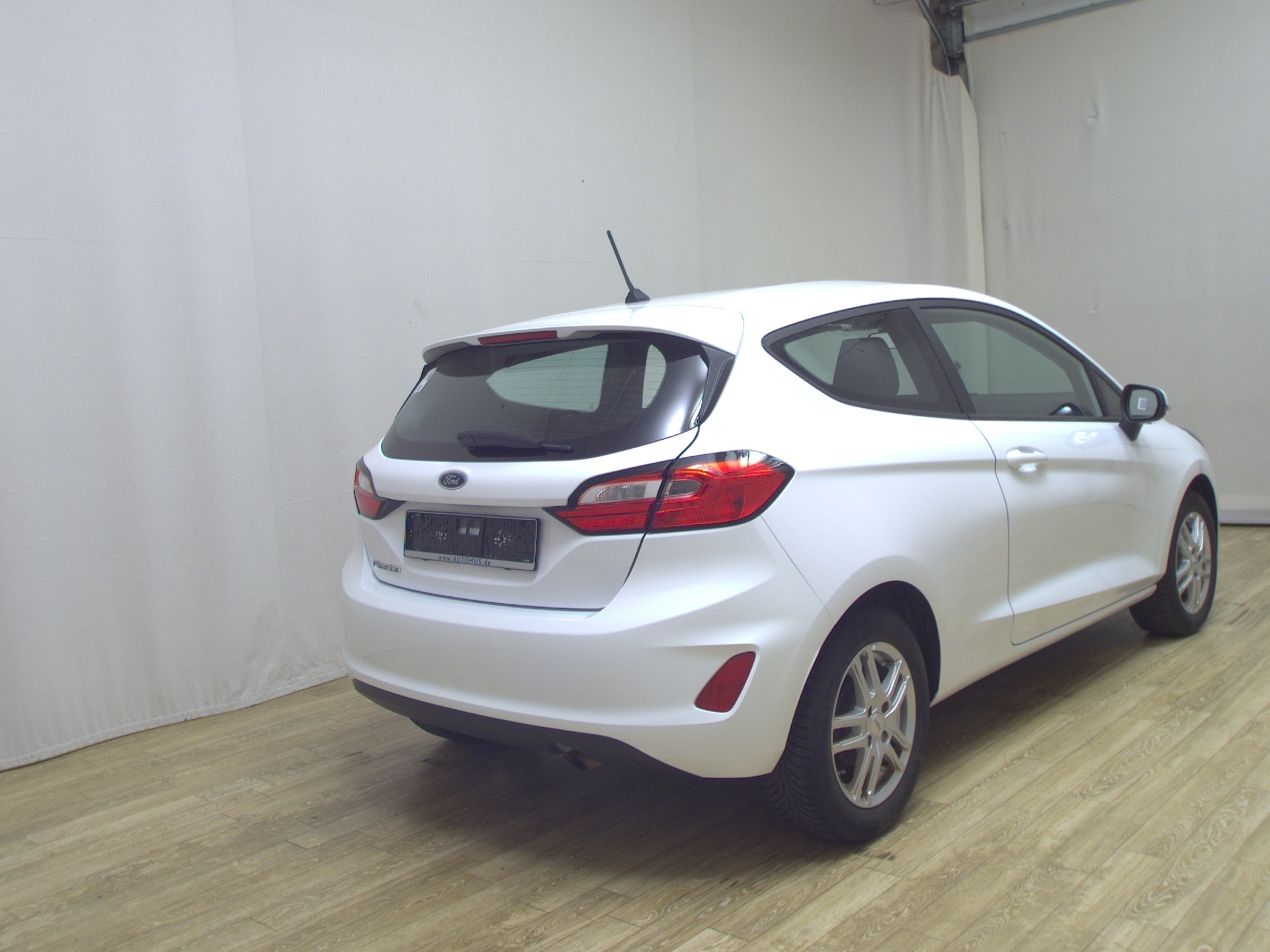 Ford Fiesta 1.1 Cool&Connect Winter Paket PDC 4