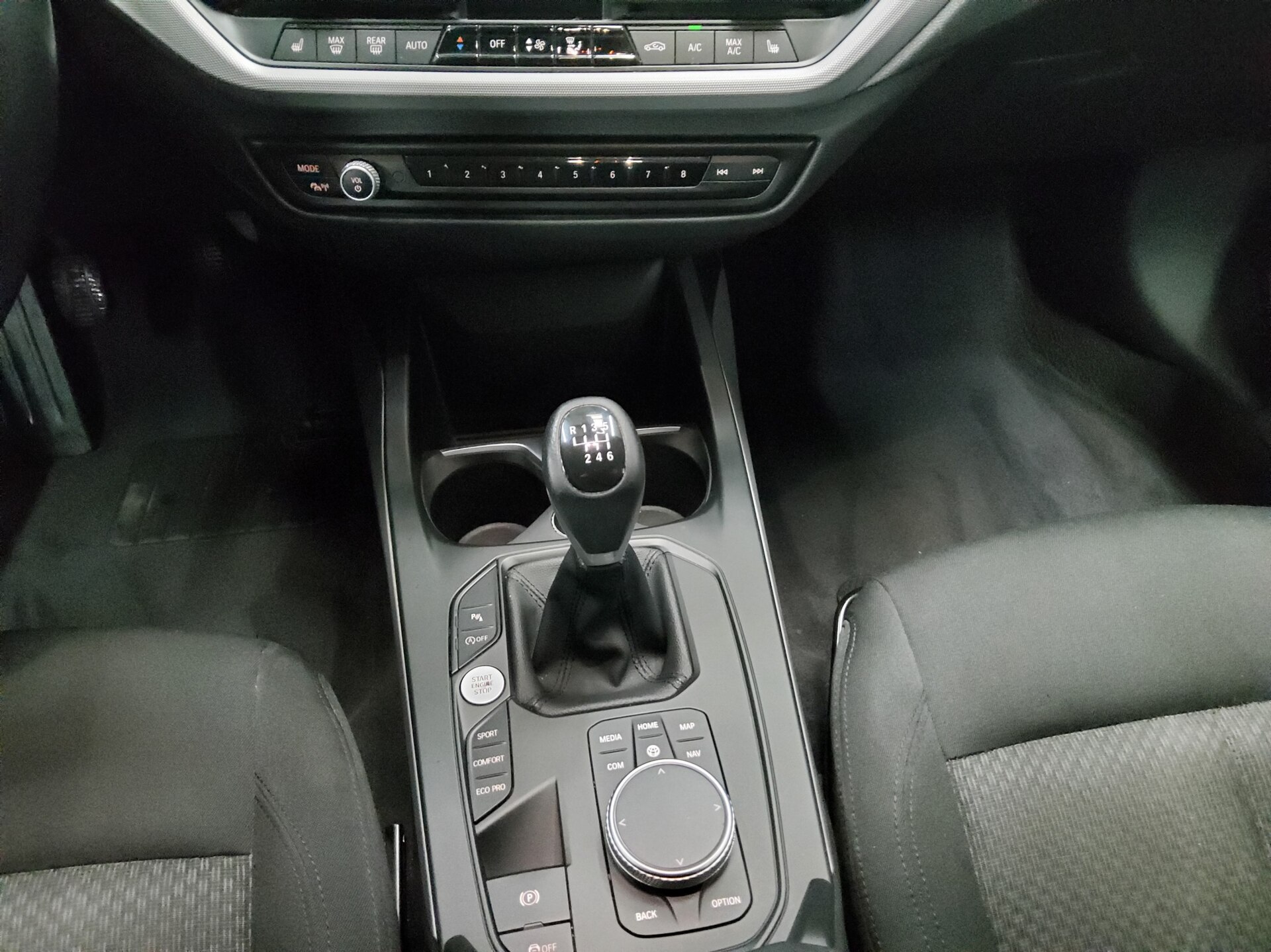 BMW 116d Advantage Navi LED LC-Pro PDC SHZ 6