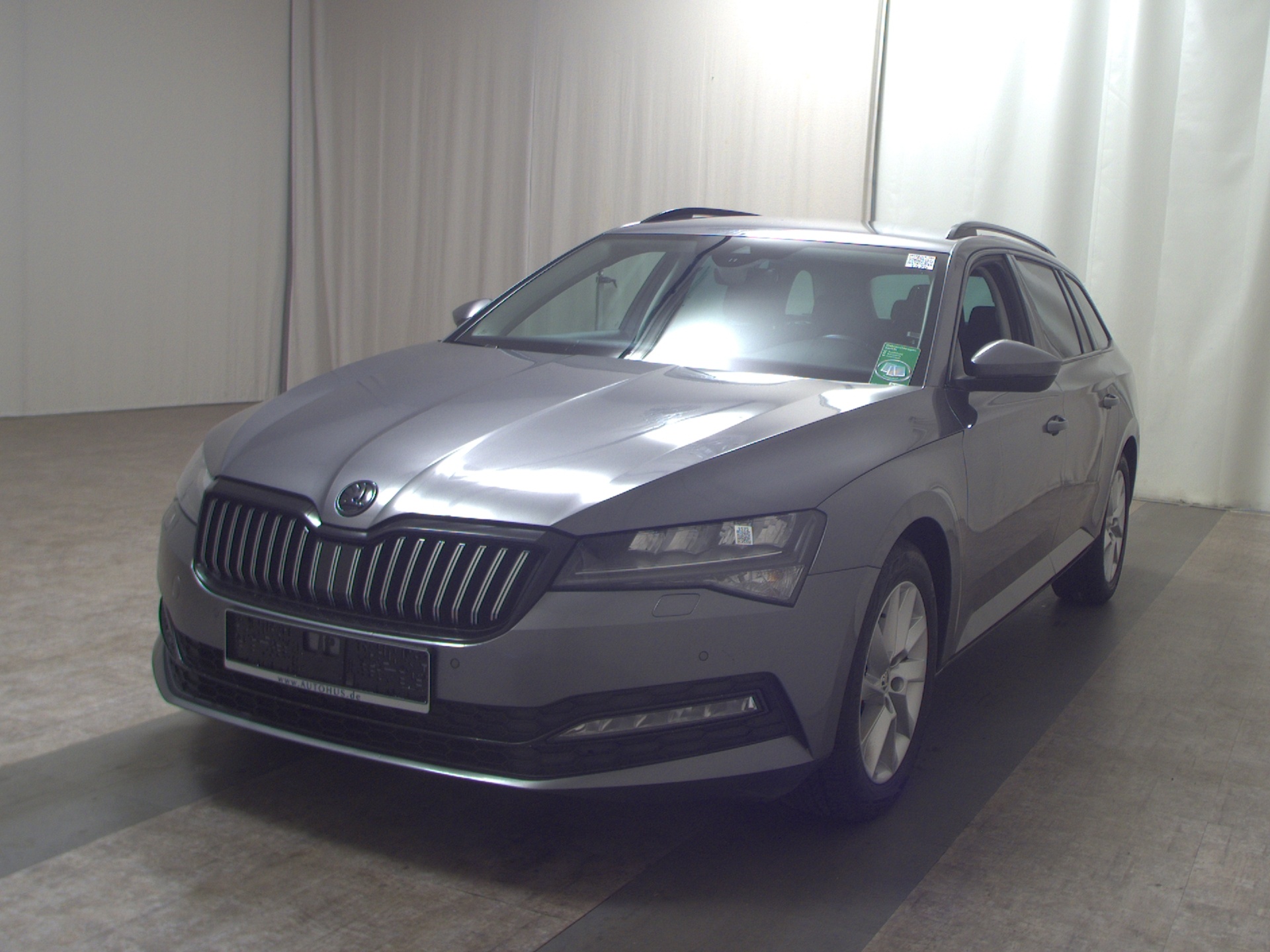 Skoda Superb Kombi 2.0 TDI Style LED vc ACC RfK AHK 2