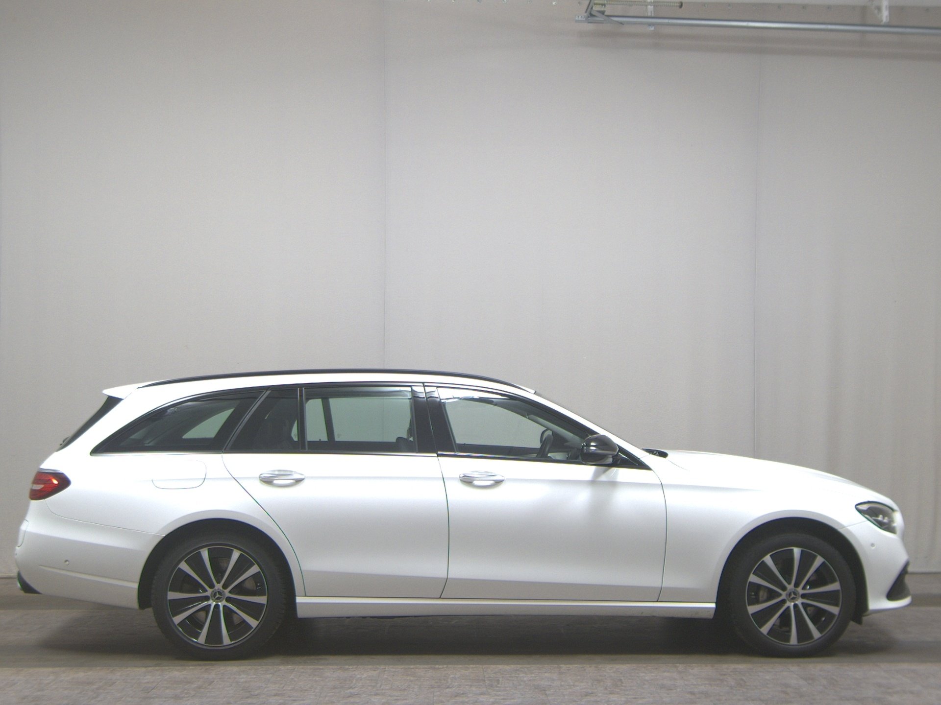 Mercedes-Benz E 300 T de 4M Avantgarde Leder Navi Widescreen
