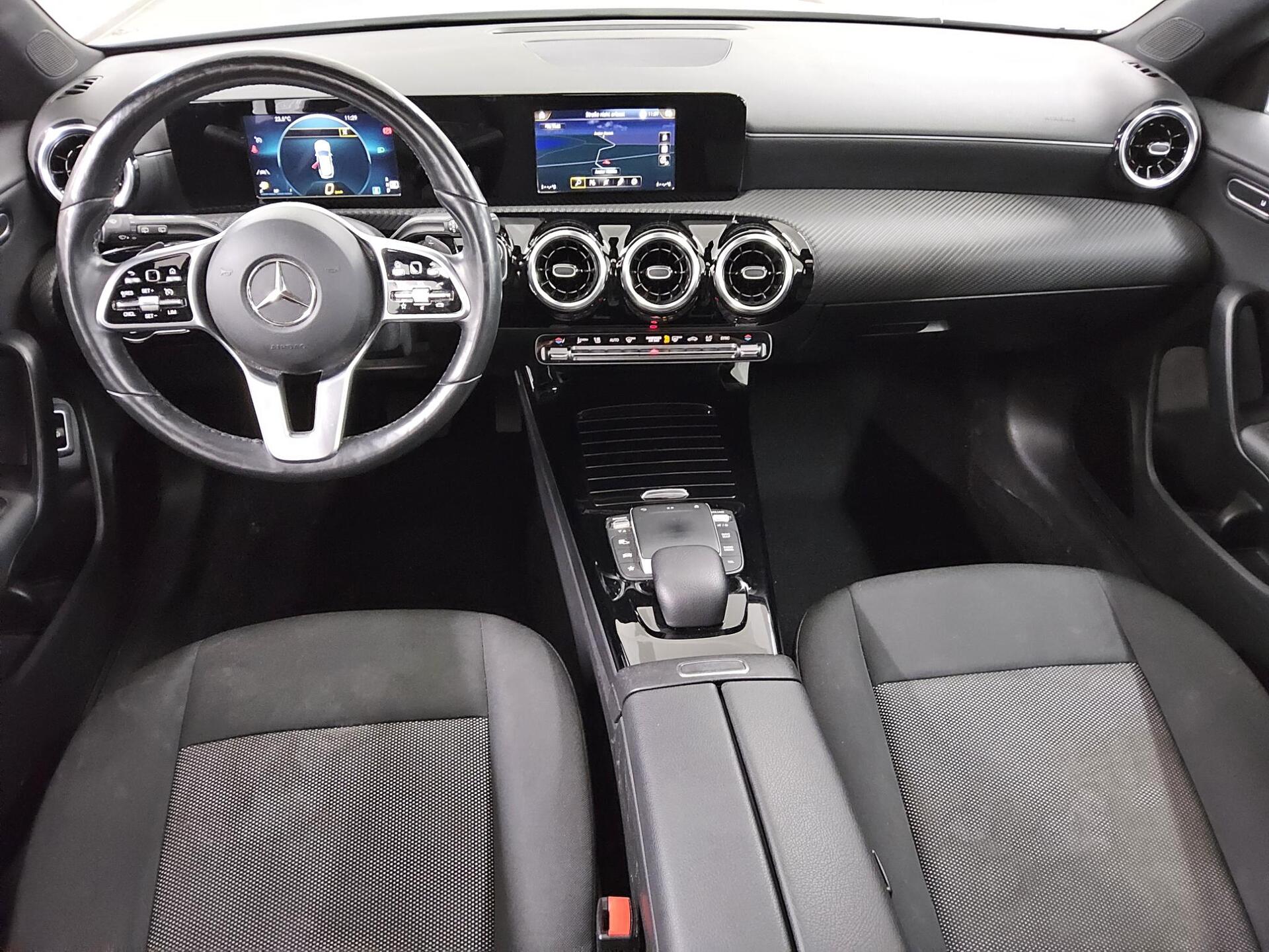 Mercedes-Benz CLA 180 SB d Navi MB-LED MBUX Pano 5