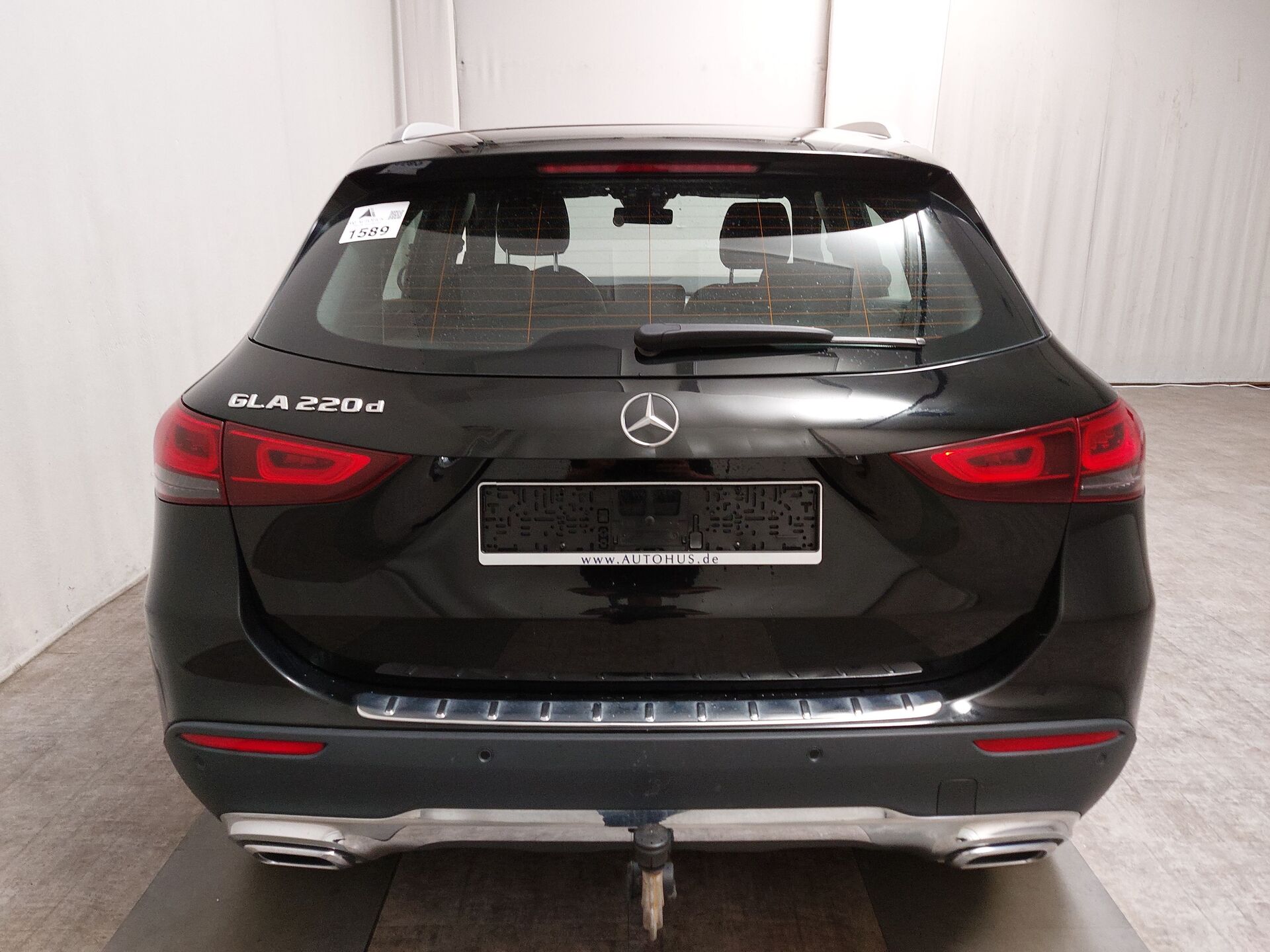 Mercedes-Benz 220 d Progressive NAVI LED AHK RFK SHZ 6