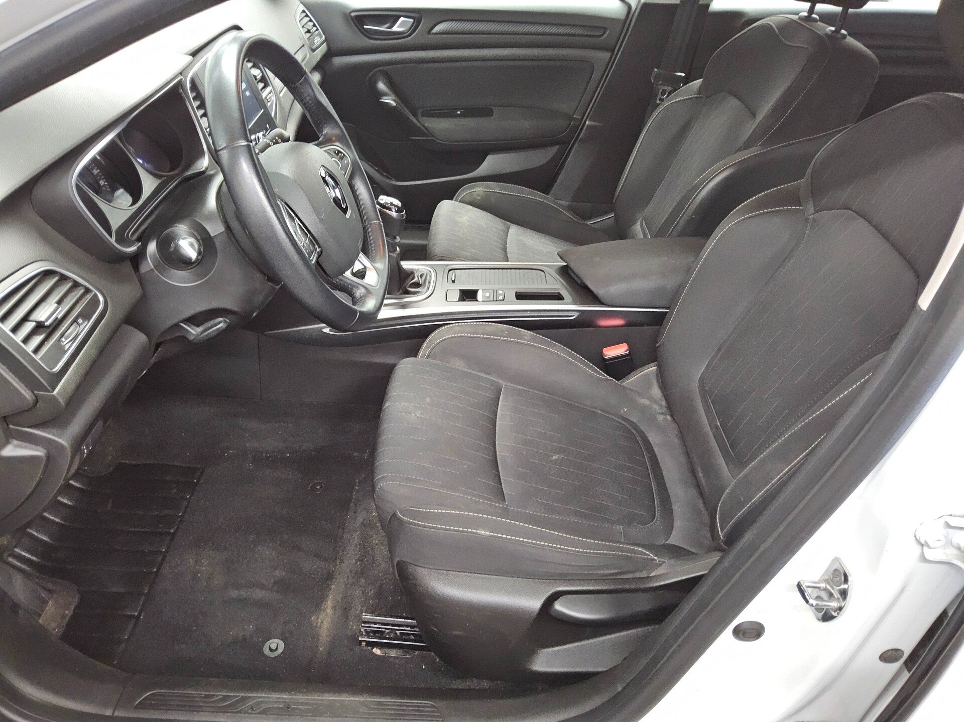 Renault Megane Grandtour 1.3 TCe Limited Navi SHZ 8