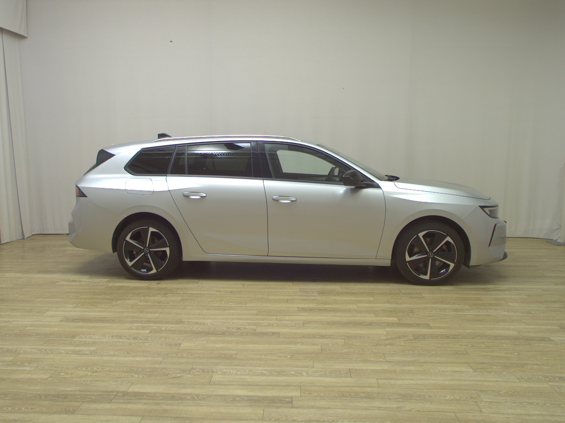 Opel Astra ST 1.5 D Elegance NAVI LED SHZ PDC KAMERA