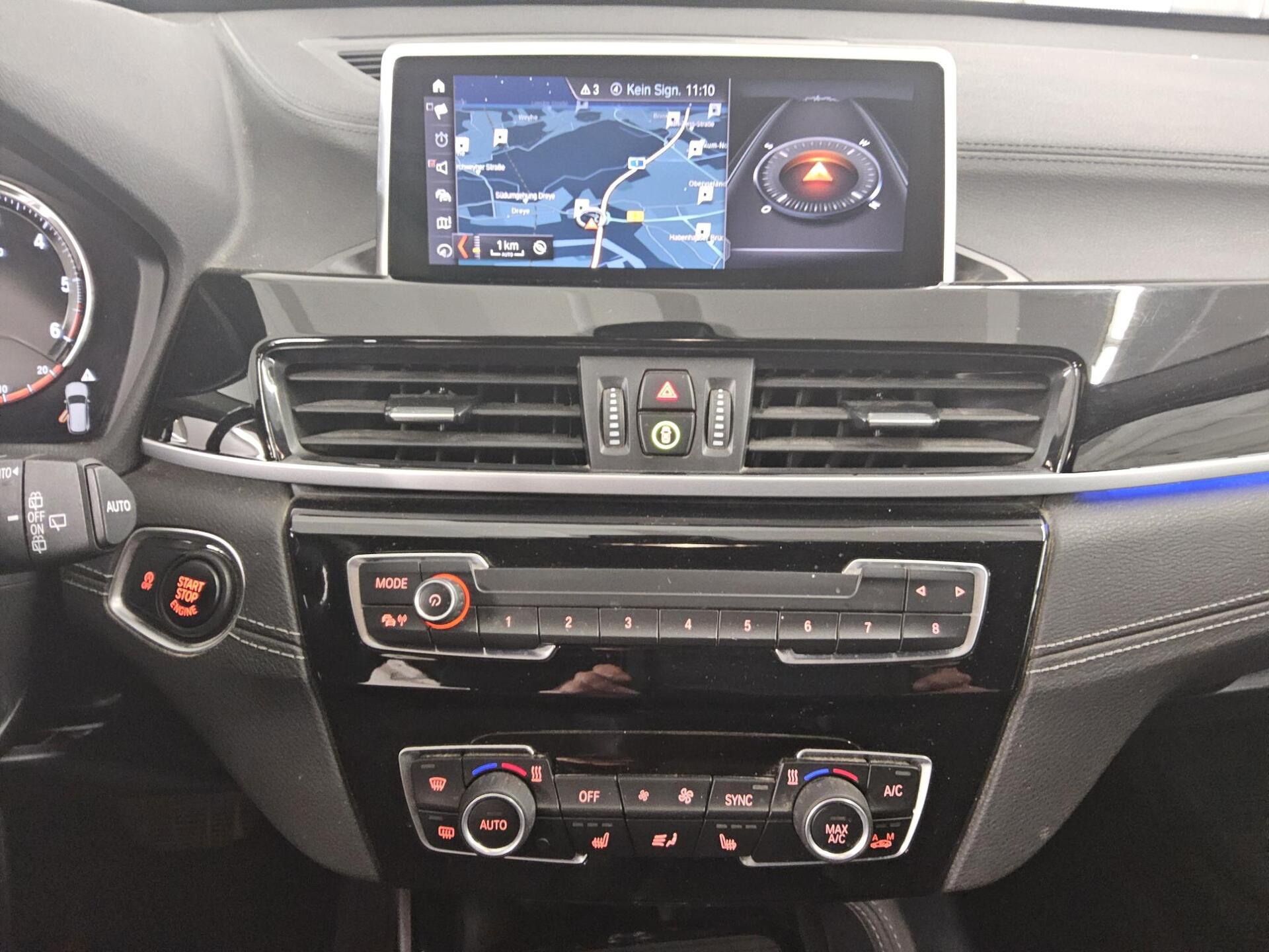 BMW X1 sDrive18d X-Line Navi LED T-Leder HiFi RFK SHZ 7