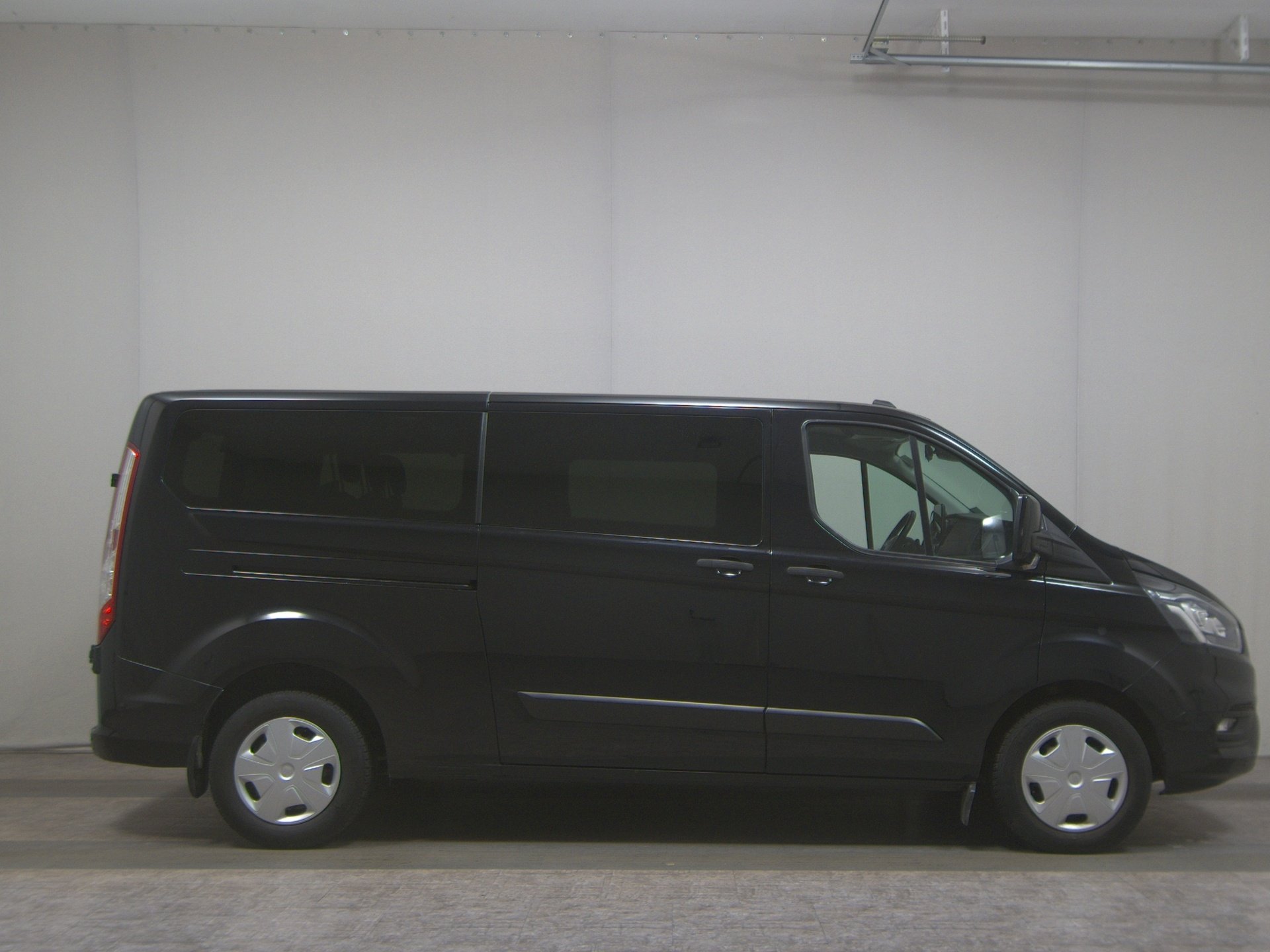 Ford Transit Custom 2.0 TDCi Trend 9-Sitze Navi RfK