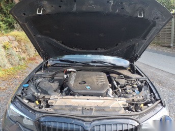 BMW 330dA Touring xDr M-Sport Navi LED LC-Pro Pano 10