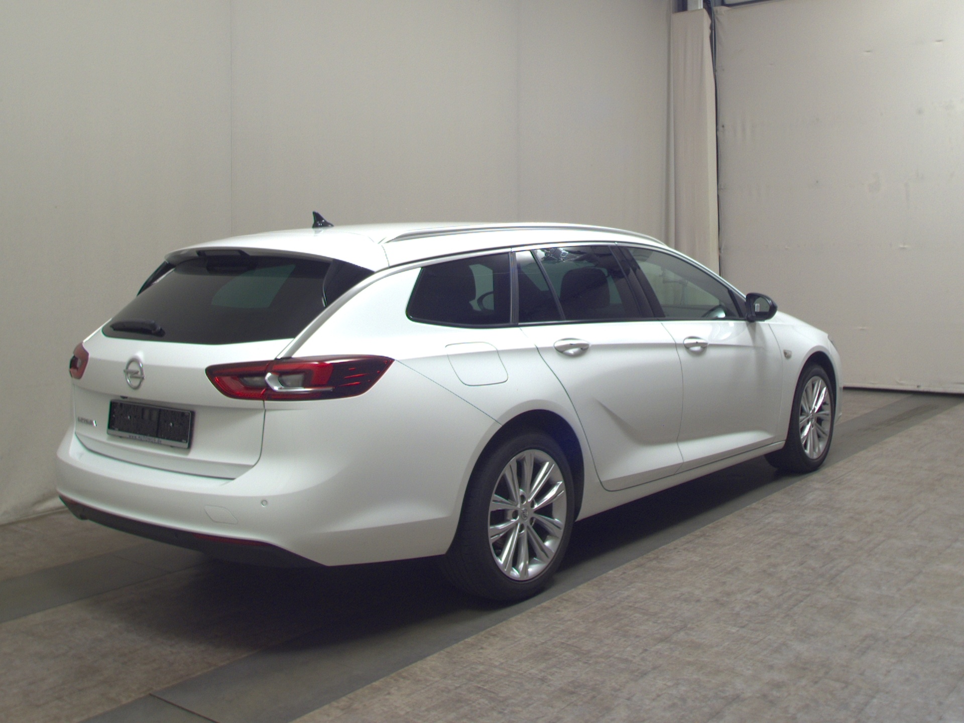Opel Insignia ST 2.0 D Business Elegance Navi LED Leder Shz PDC 4