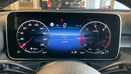 Mercedes-Benz C 300 T d AMG-Line Night Navi LED 8